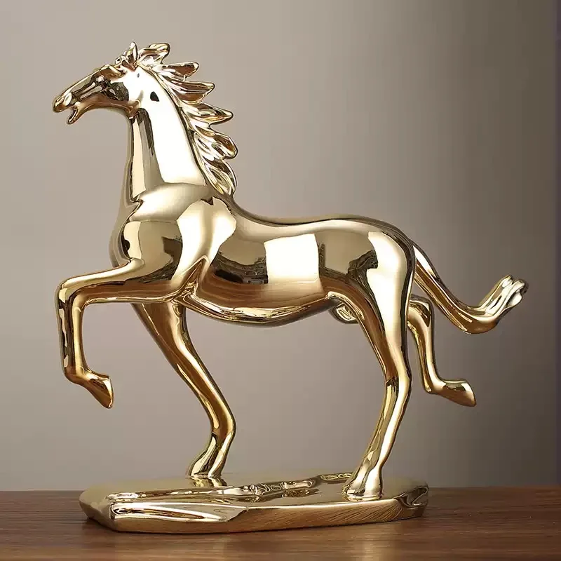 Light luxury horse office ornaments, high-end desktop decoration, and successful opening gifts