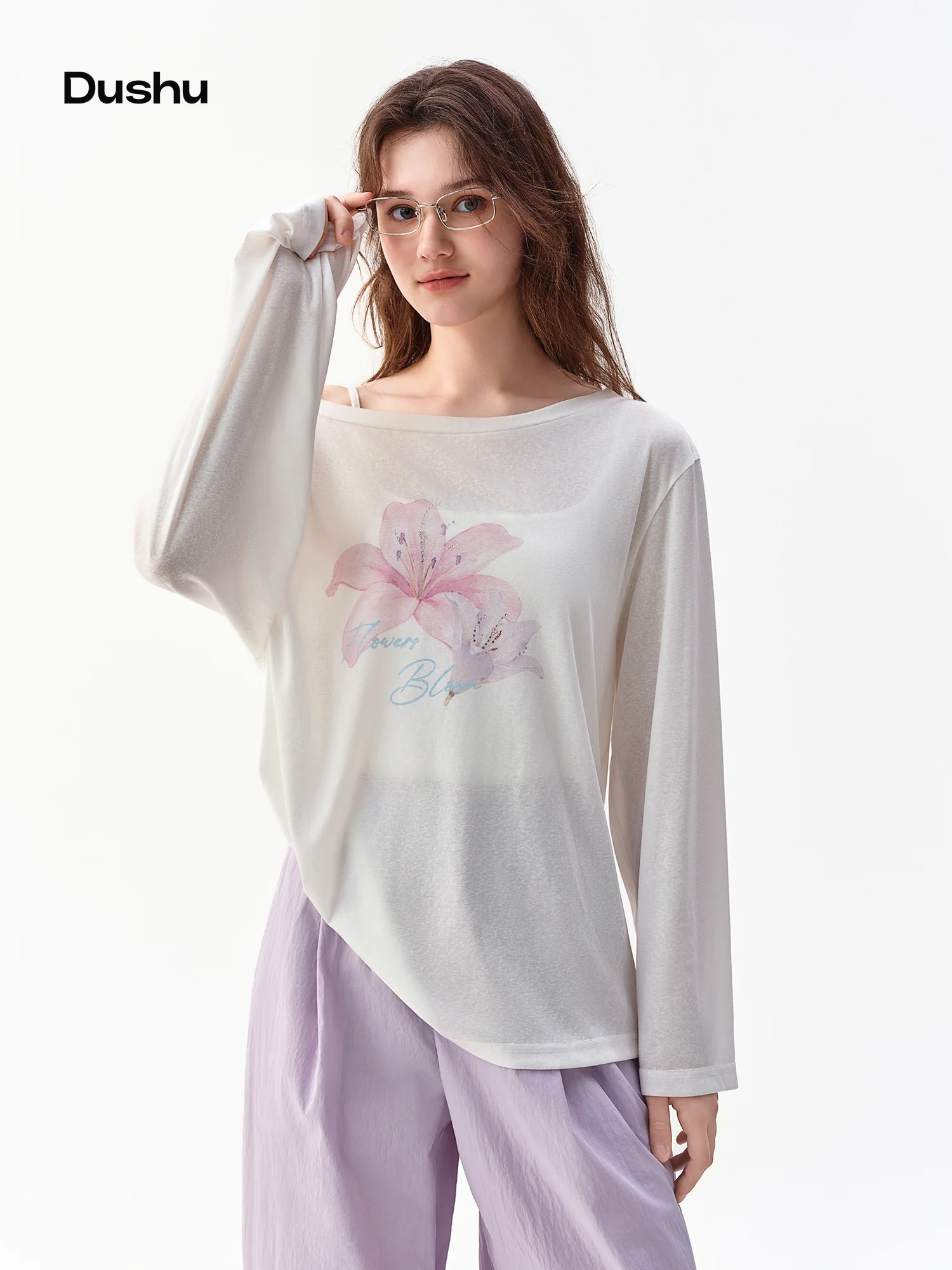 DUSHU 2026 Early Fall Women's Lyocell Long Sleeve T-Shirt with Hand-Drawn Print - Lightweight Versatile Top for Daily Wear