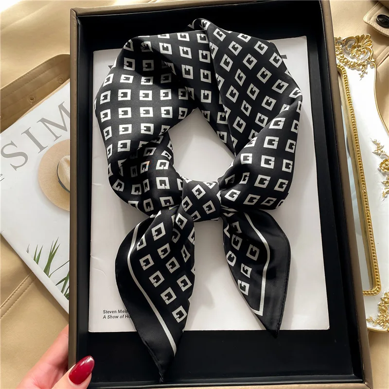 Luxus Pferd Seide Schal Quadrat Schal Für Frauen Drucken Hijab Sommer Wraps Halstuch Weibliche 70*70 cm Taschentuch Bandana mädchen – Detail 15