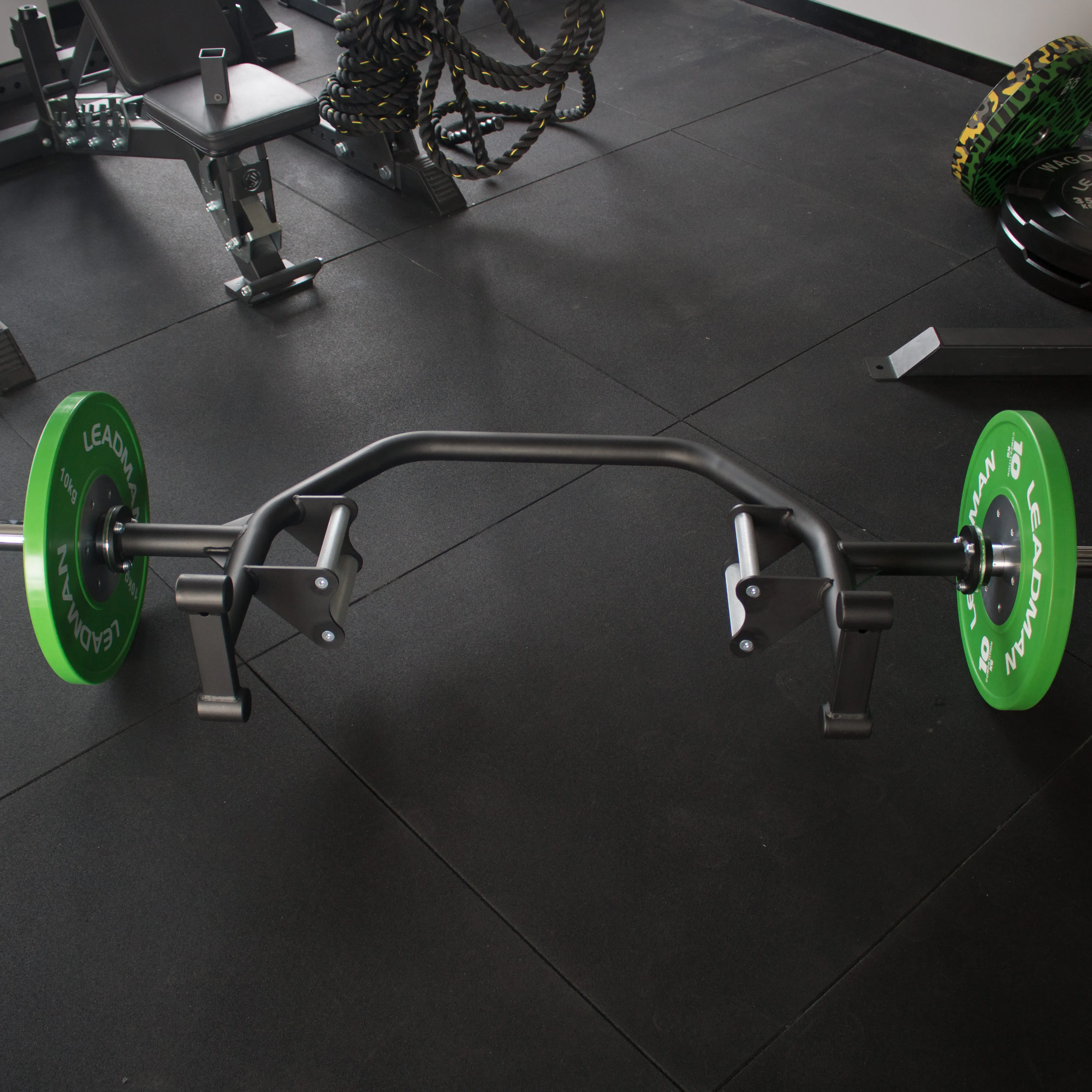 Leadman معدات اللياقة البدنية التدريب المنافسة الصالة الرياضية قوة رفع الأثقال 20 كجم شريط الحديد الكروم العادي