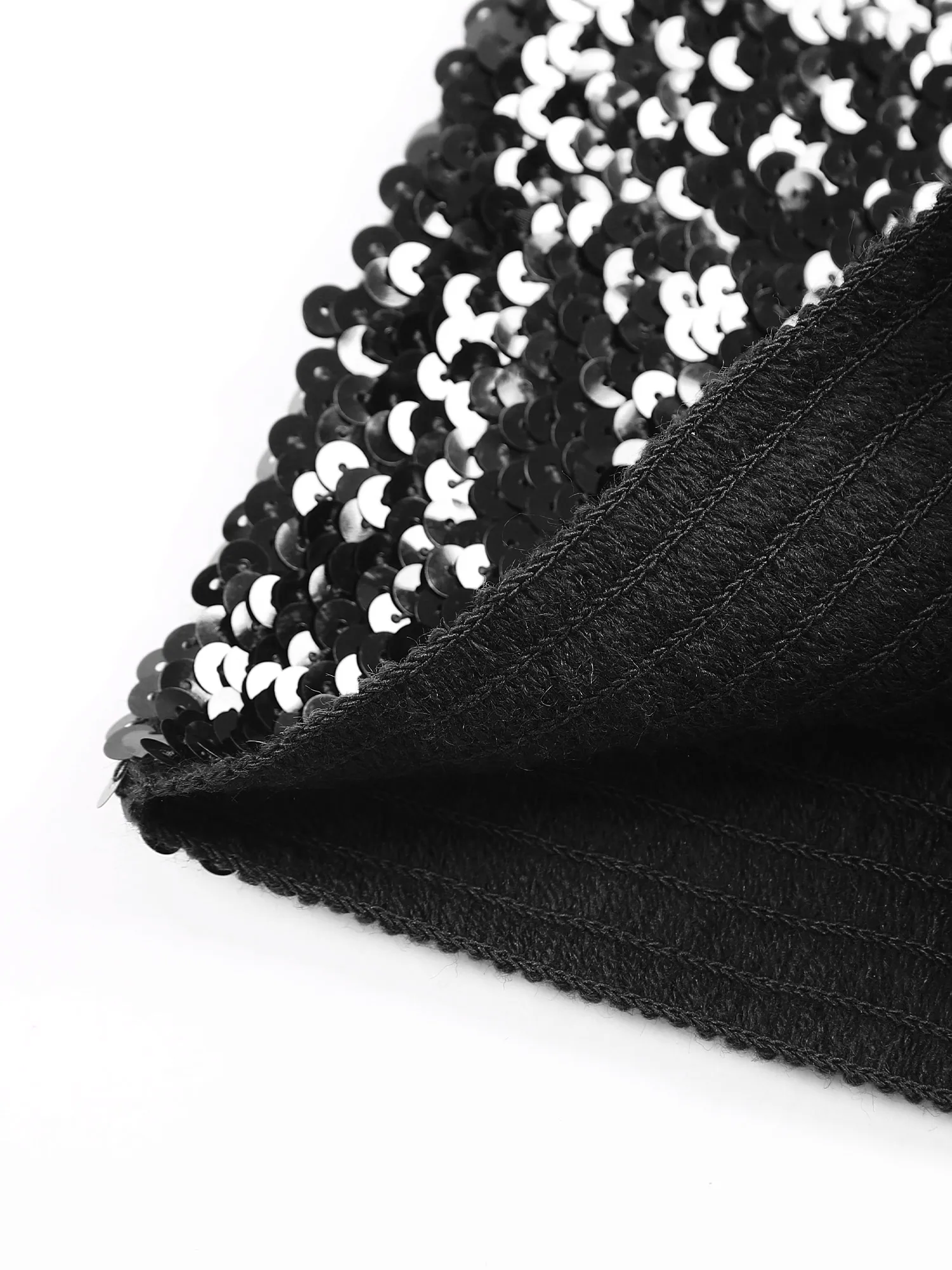 Women Shiny Sequins Shorts Hot Pants Jazz Modern Dance Low Rise Stretchy Shorts for Rave Party Nightclub Pole Dance Carnival