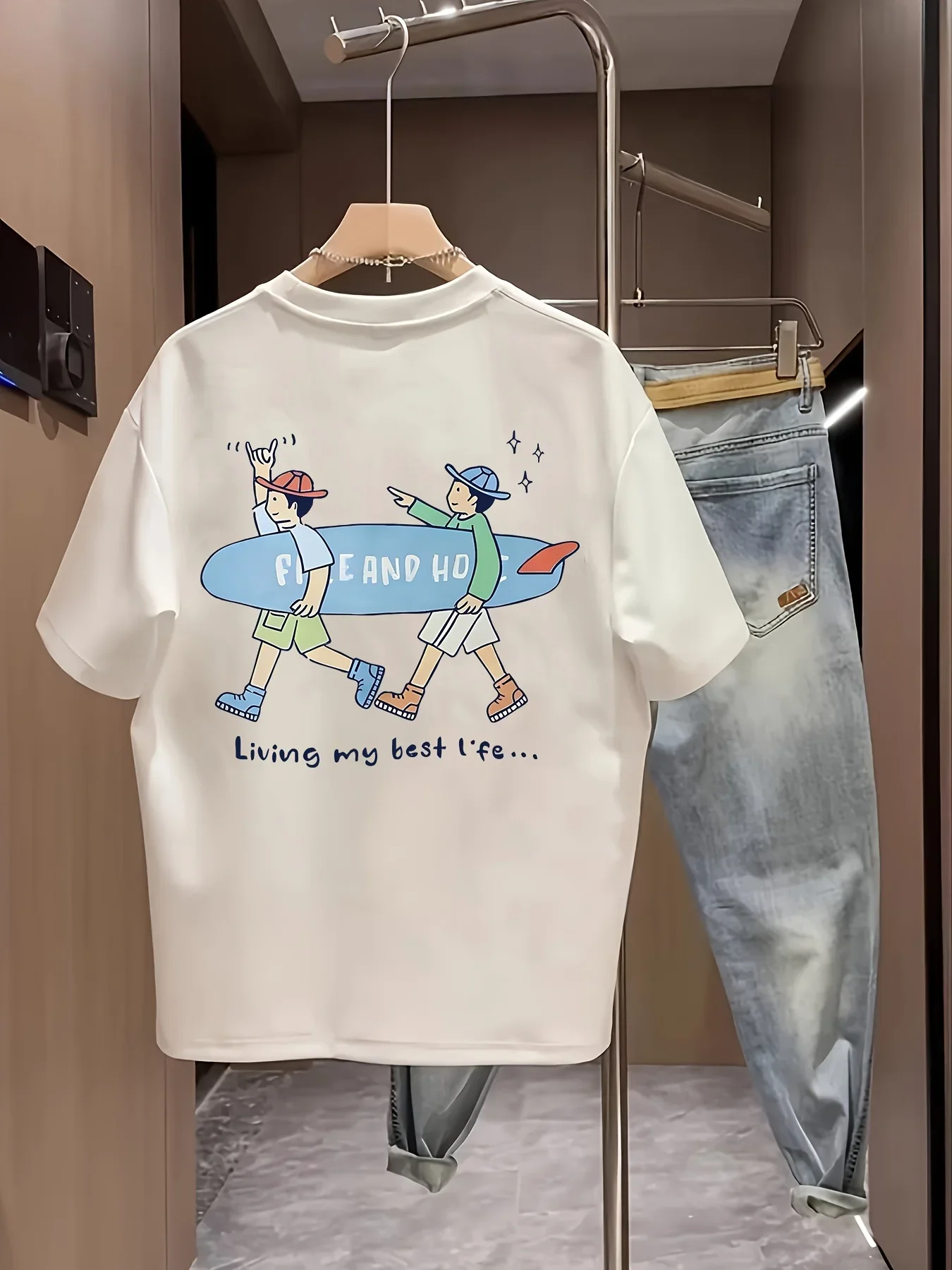 Surfing Friends Cartoon Men's T-shirt Vacation Graphic Casual Cotton Short Sleeve Tops Summer Streetwear