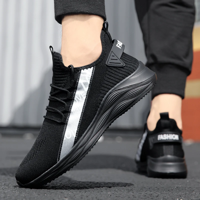 Running Shoes Summer Lace Up Breathable Sport Shoes High Quality Non-slip Outdoor Athletic Sneakers for Men Black White Man Shoe