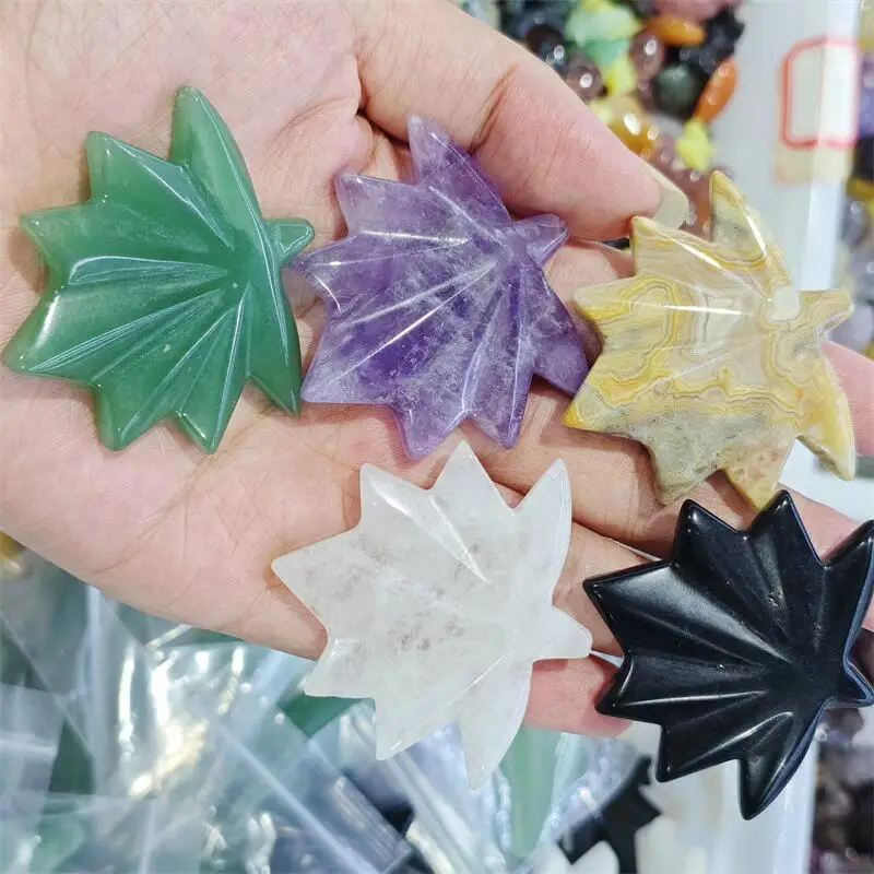 Natural Crystal Quartz Maple Leaf Carving Reiki Statue As Christmas Gifts For The Children Or Home Decoration 1pcs