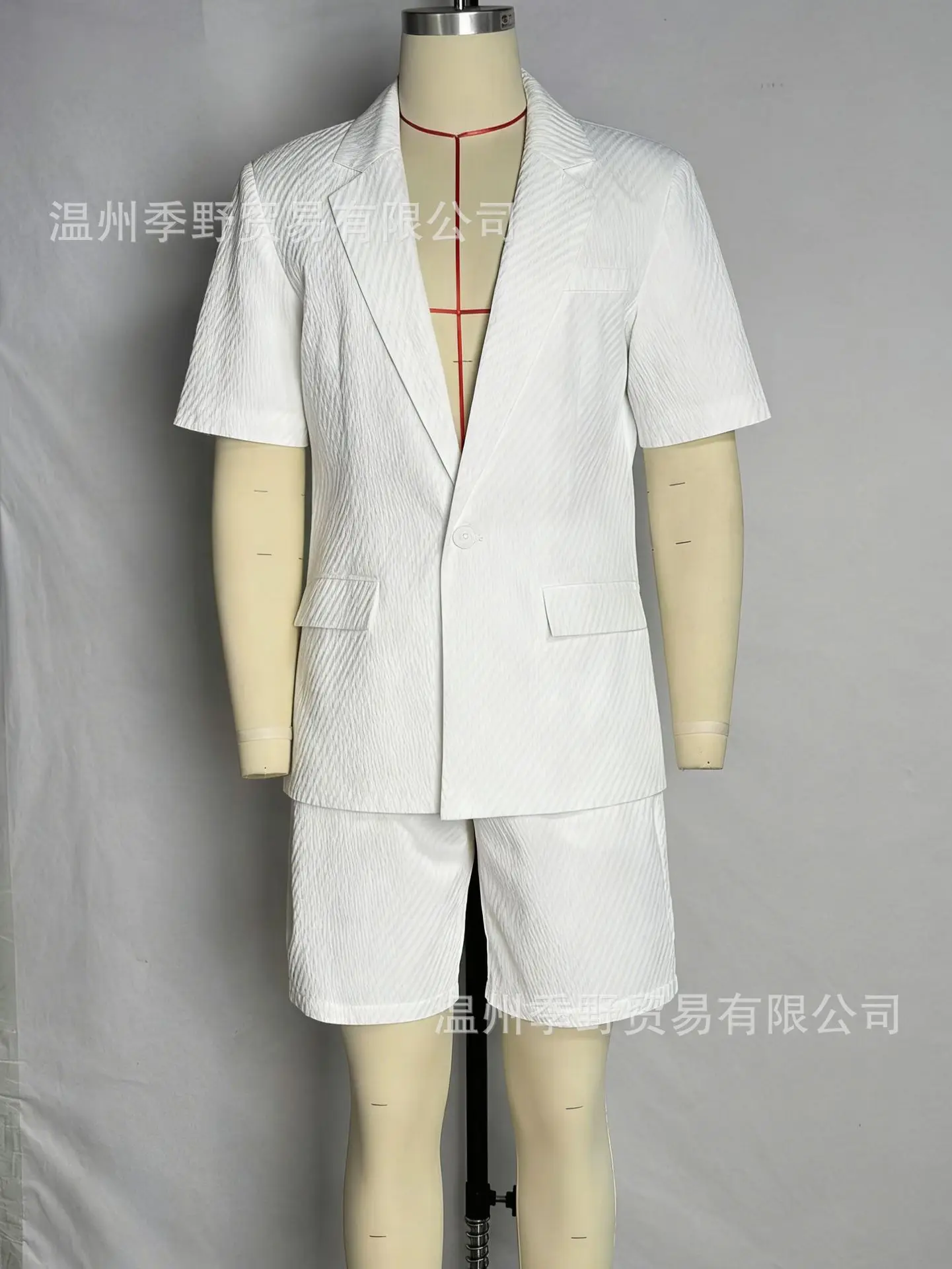 Herren Leichter Strukturierter Zweiteiler mit Reverskragen, Kurzarm-Einreiher-Blazer und Passenden Shorts für Sommerlichen Smart-Casual-Look – Detail 5