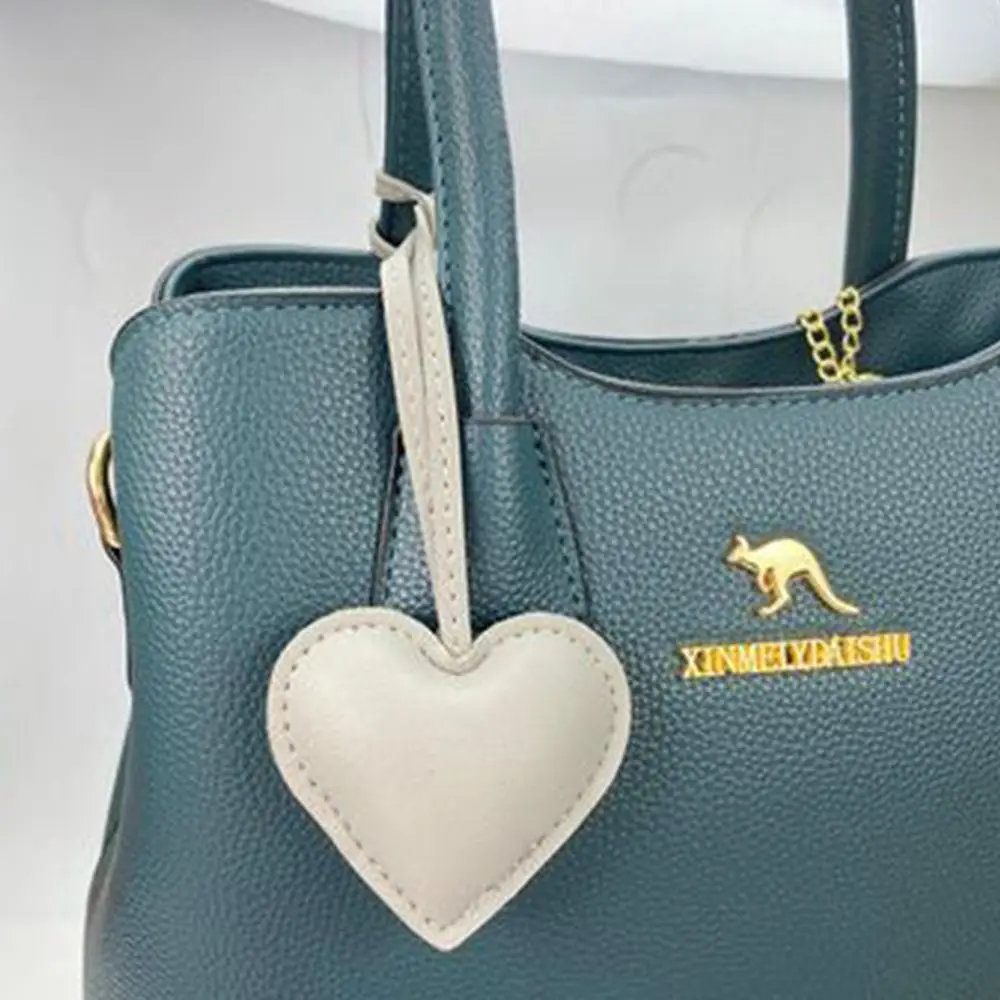 

Multi-color PU Leather Heart Keychain Love Car Keyring PU Leather Hanger Fashion 14 Colors Bag Pendant Bag Ornament