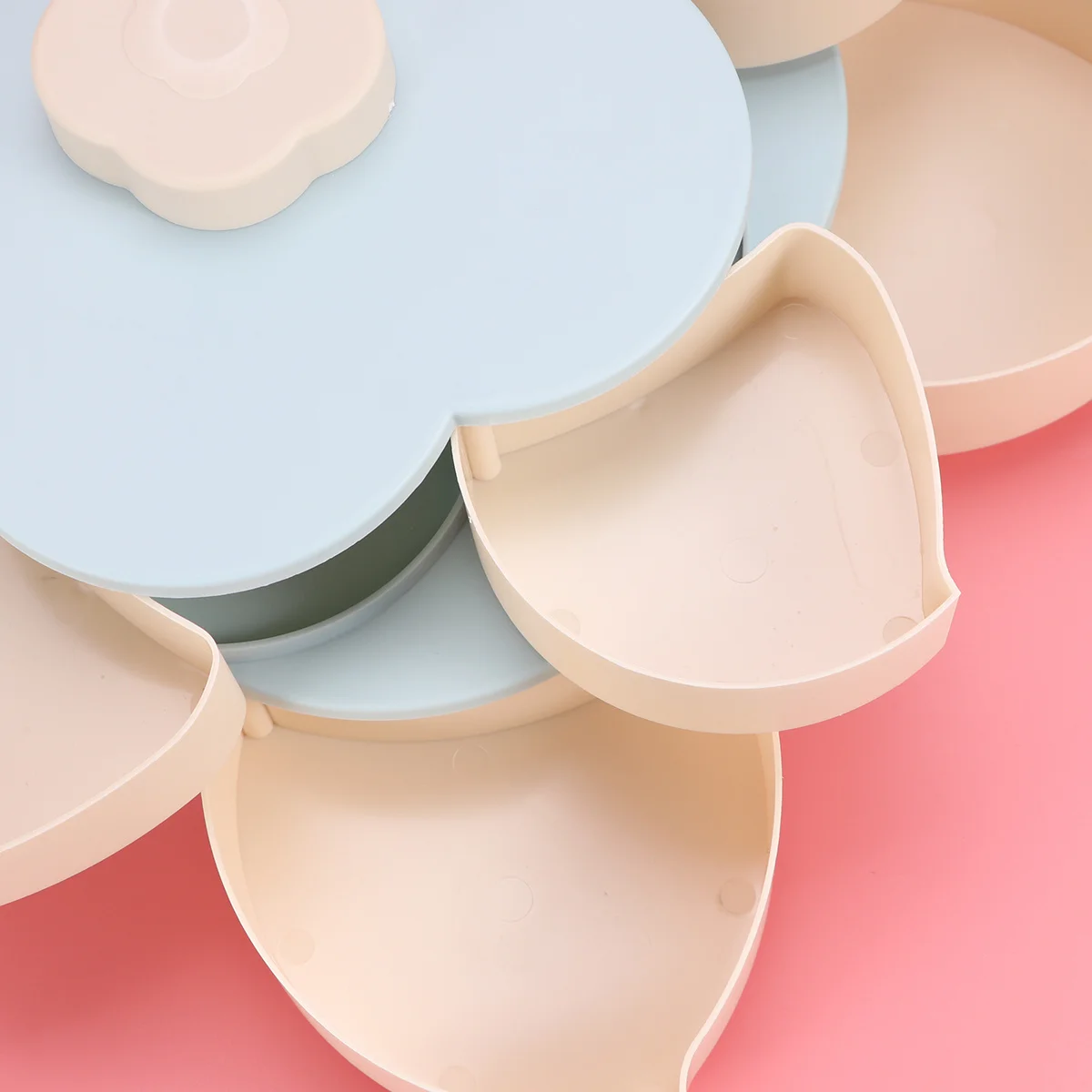 

Double Layer Fruit Tray Blue Flower Rotating Design Snack Serving Plate For Party Appetizer Nuts Dried Fruit Storage