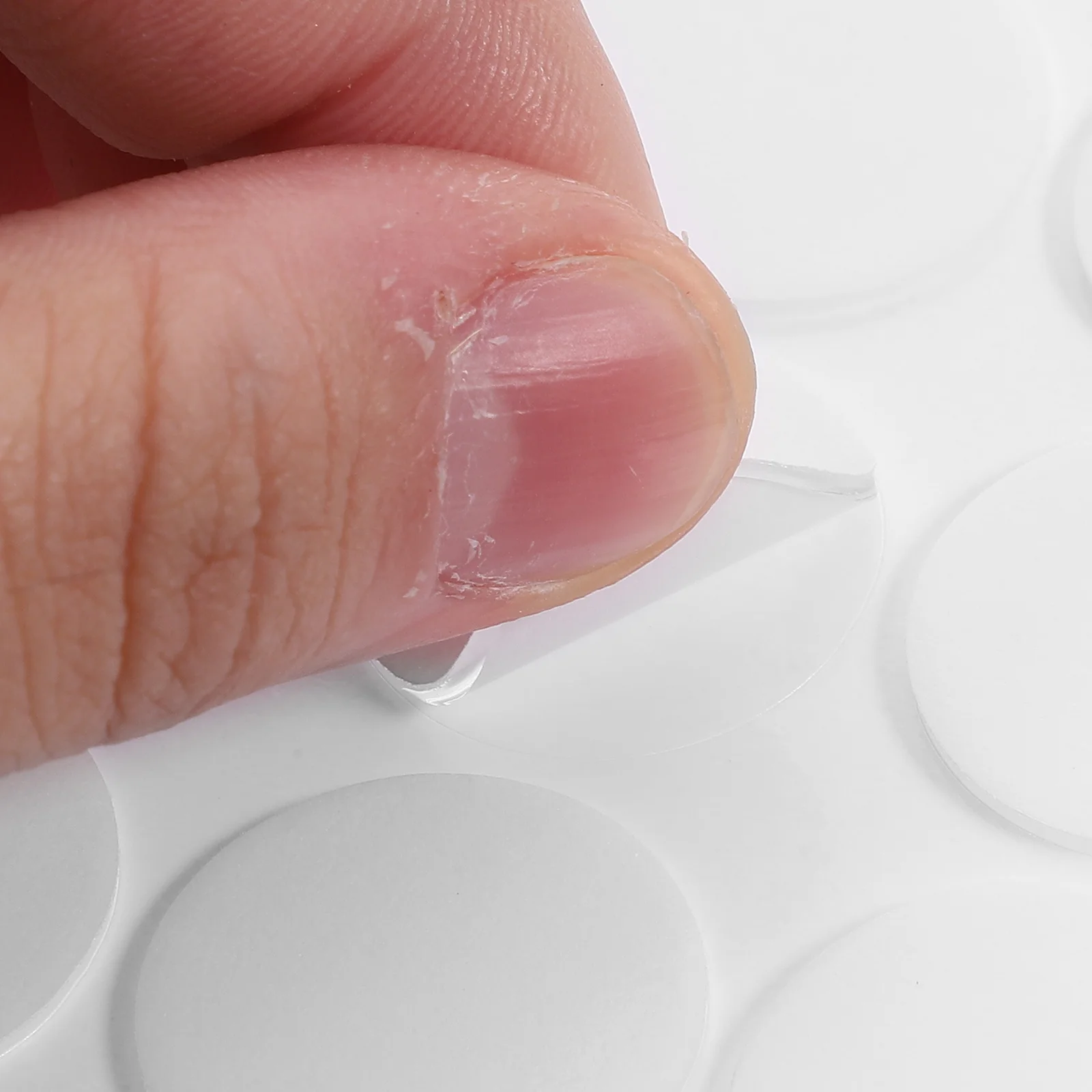 

3 Sheets Sticky Fixers Double Sided Dots Stickers Transparent Large Capacity Photo Wall Stickers for Room Home Office Removable