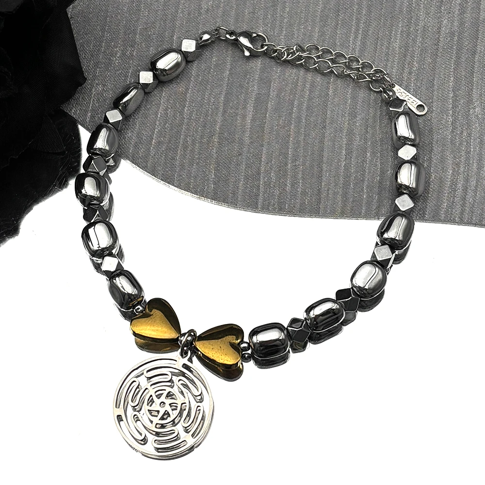 

Hekate Wheel Stainless Steel Heart Beaded Bracelet for Women Men Strophalos Hecate Magic Symbol Hand Chain Charm PIN Jewelry