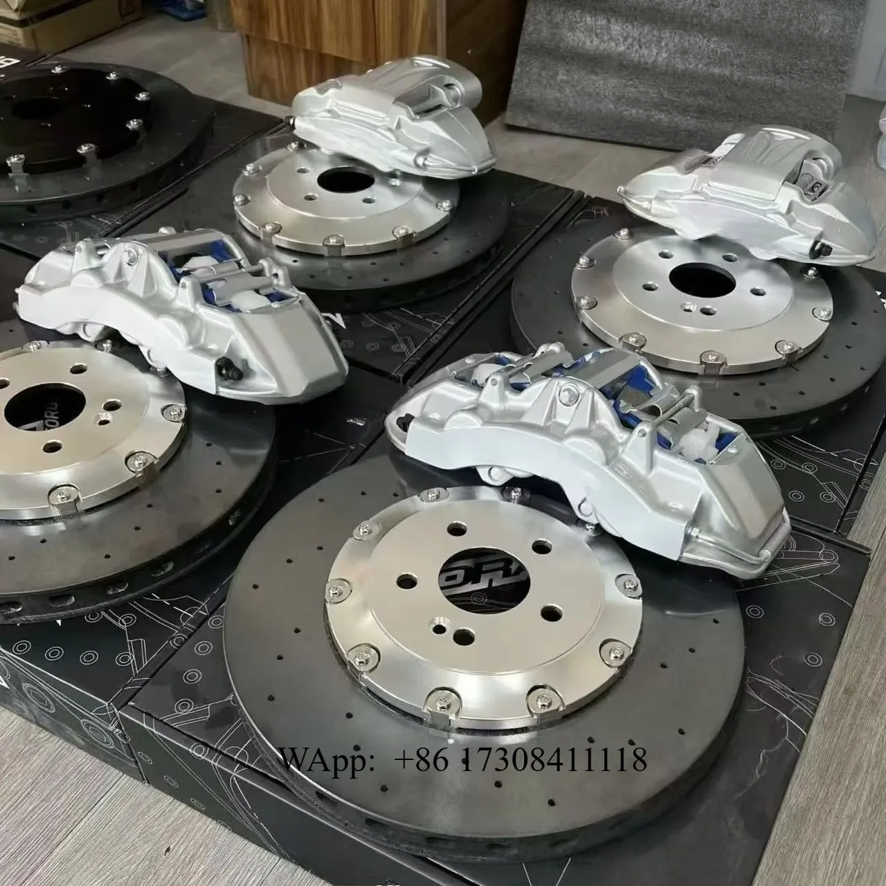 

NEW GT8 Genuine Big Brake Caliper 8-piston Set Can Be Customized with Brake Disc Style for W211 GT 211 221 222