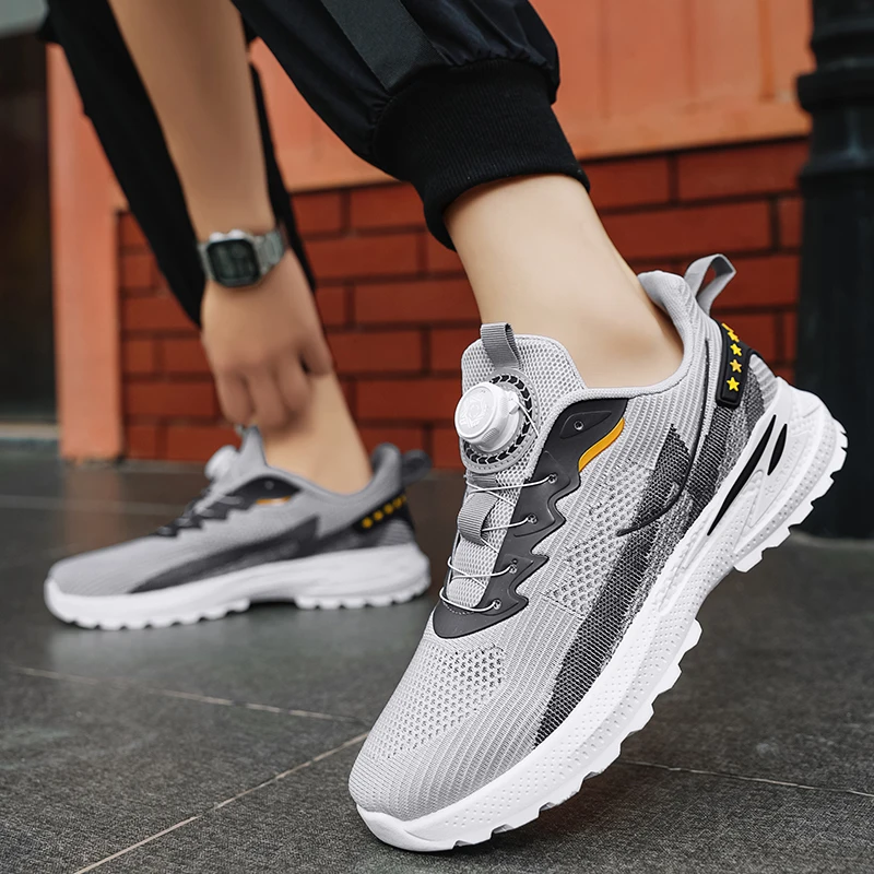 

Men's White Sneakers 2025 New Arrival Fashionable Casual Shoes Durable Anti-slip Thick-soled Elevator Comfortable Breathable Eas