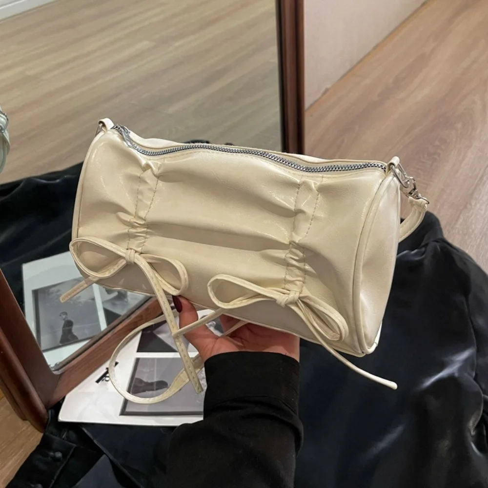

Casual Pleated Bow Handbag Balletcore Y2K Bow Tie Shoulder Bag Crossbody Bag Cylinder Bag PU Leather Underarm Bag Women