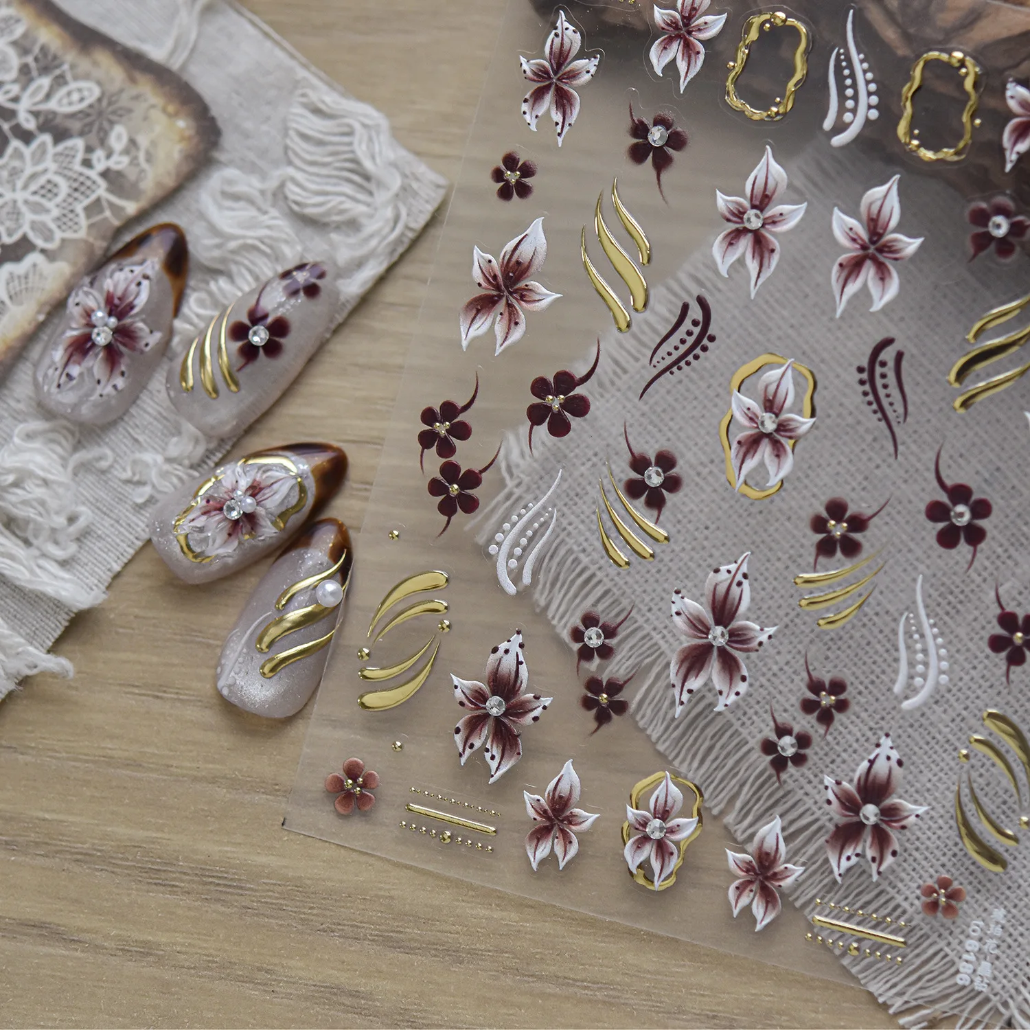 Exquisite Flowers Nail Stickers Brown Amber Lily Flowers Gold Curve Pearl Design Nail Stickers DIY Nail Decoration Accessories