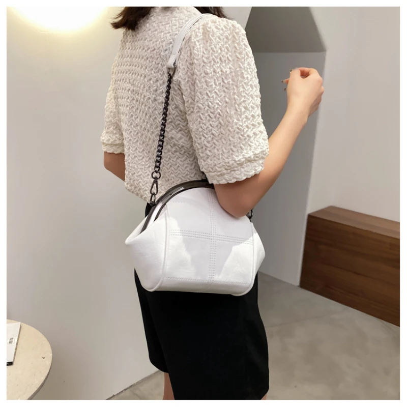 2024 New Women\'s Shell Bag High Quality Fashion Buckle 3D Women\'s Handbag Solid Color Inner Zipper Pocket PU Crossbody Bag 여자 가방