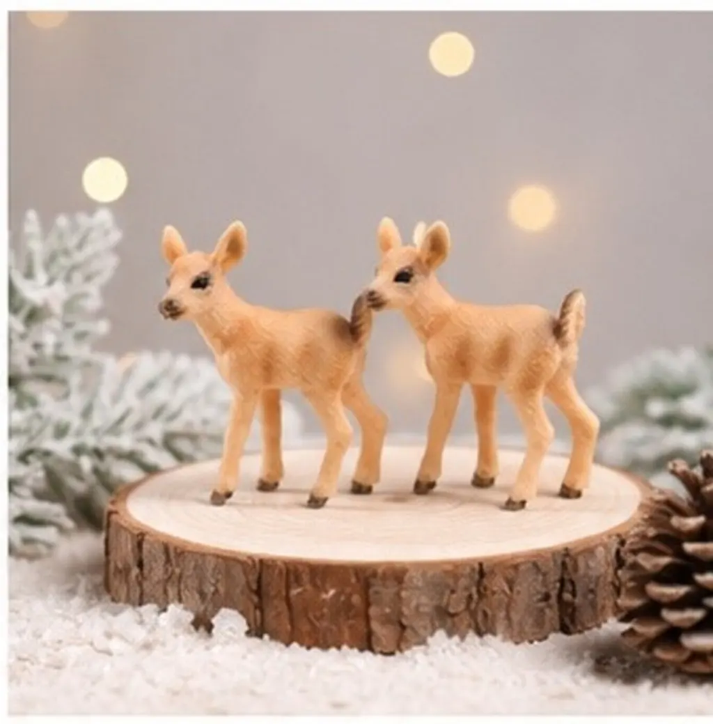 2Pcs Wild Animal Artificial Deer Christmas Decoration Hard Corrosion Resistant Indoor Ornament for Living Room Bedroom