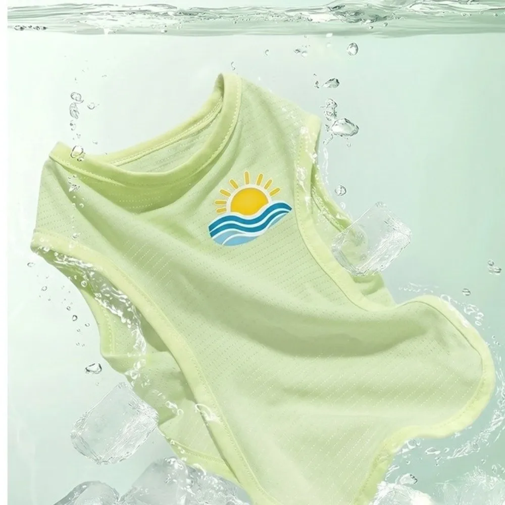 Fashion Breathable Pet Summer Vest Sleeveless Soft Dog Tank Top Lightweight Dog Cooling Vest Photography