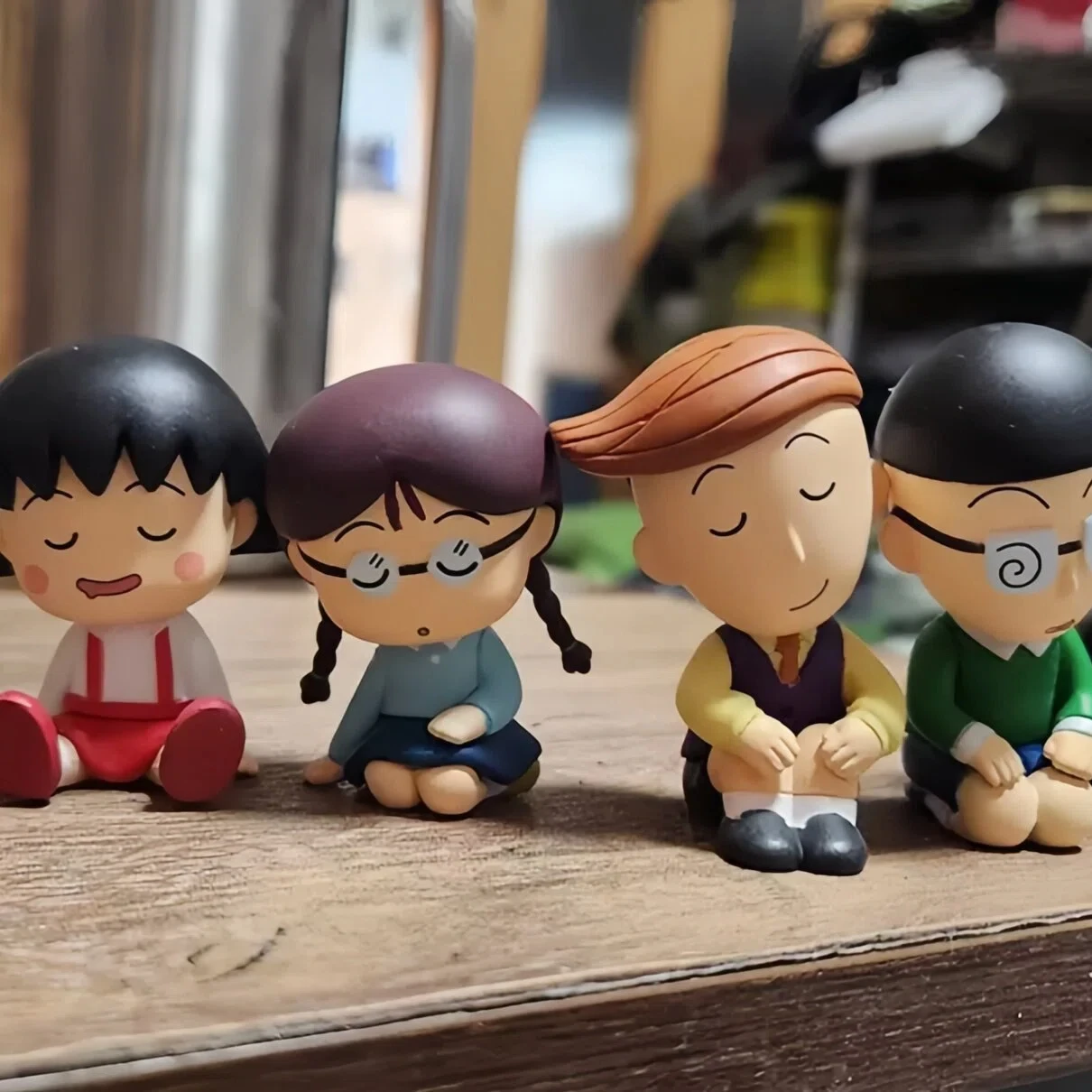 

New In Stock Anime Maruko Sleeping Shoulder To Shoulder Blind Box Cute Action Figure Desktop Ornament Surprise Gift For Fans