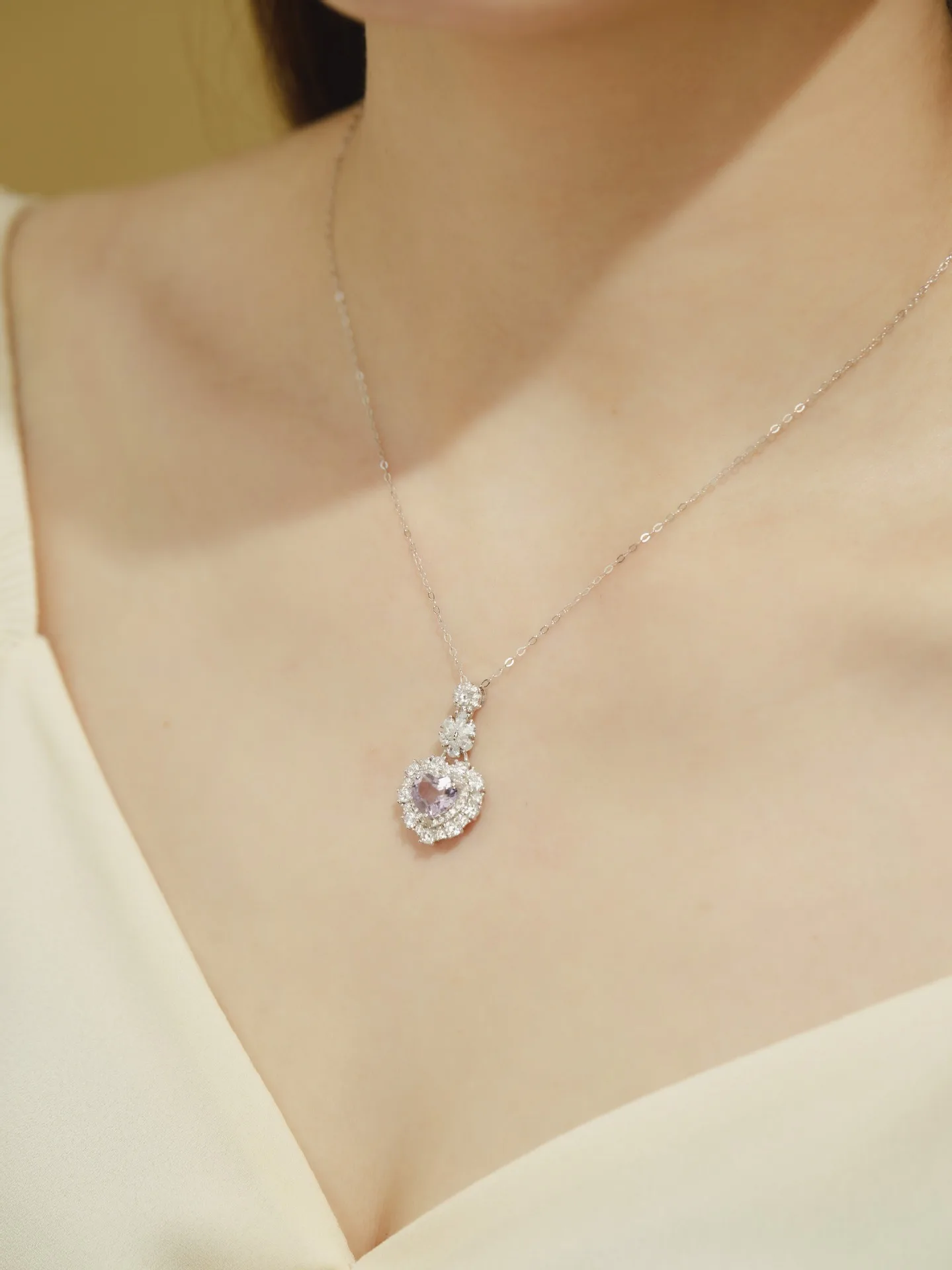 Simple Titanic Heart of Ocean Necklace Blue Crystal Love Heart Forever Pendant Necklace For Women Wedding Party Jewelry