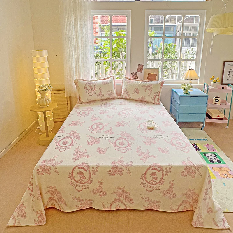 

3pcs Romantic Rose Bed Sheet Set, Pink Soft Milk Velvet Plant Floral Bedding with 2 Pillowcases, Skin-friendly Queen Flat Sheets