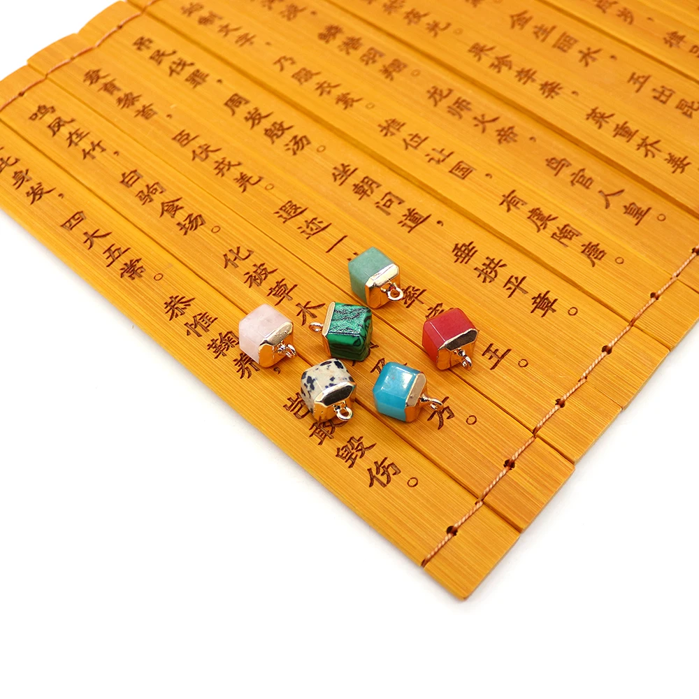 

5pcs Square Natural Crystal Pendants Green Aventurine Malachite DIY Gift Charms Handmade Craft Necklace Bracelet Accessories