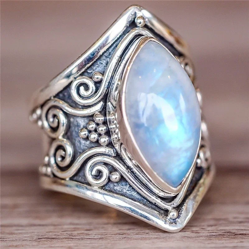 Milangirl Boho Antique Indian Moonstone Ring Vintage  Color Big Carving Rings For Women Fine Jewelry Girls Ladies