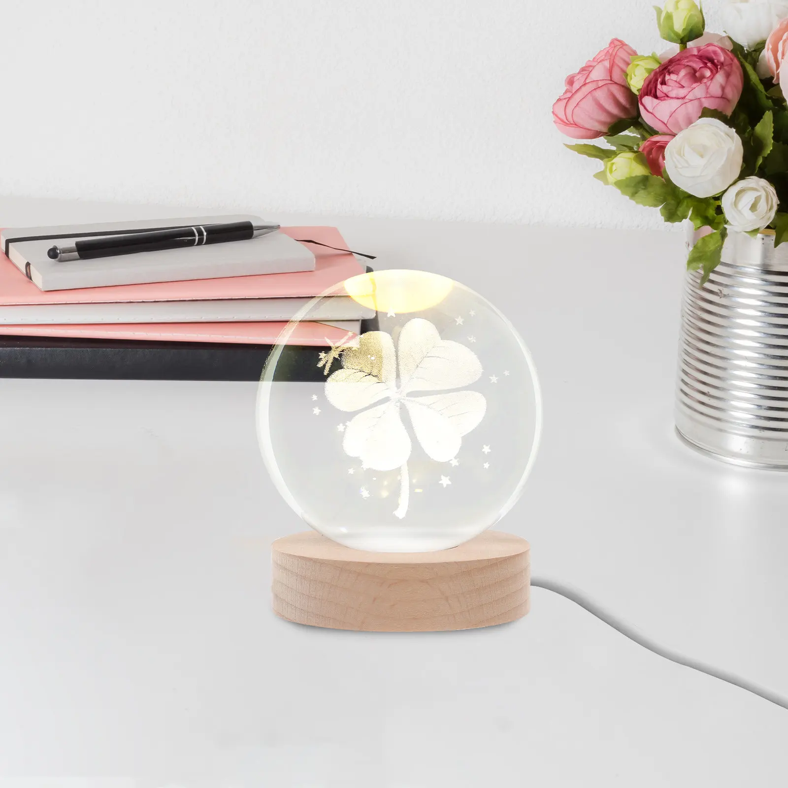 lampada-notturna-a-sfera-di-cristallo-3d-a-forma-di-trifoglio-con-base-in-legno-decorazione-in-vetro-per-soggiorno-comodino-scrivania