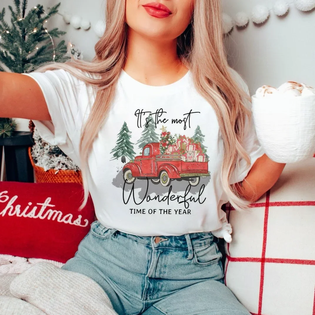 Xmas Truck Wonderful Time Of Year Printed Pattern Trendy Style 90s Clothing O-Neck T-Shirt Short Sleeve Casual New Year T-Shirt