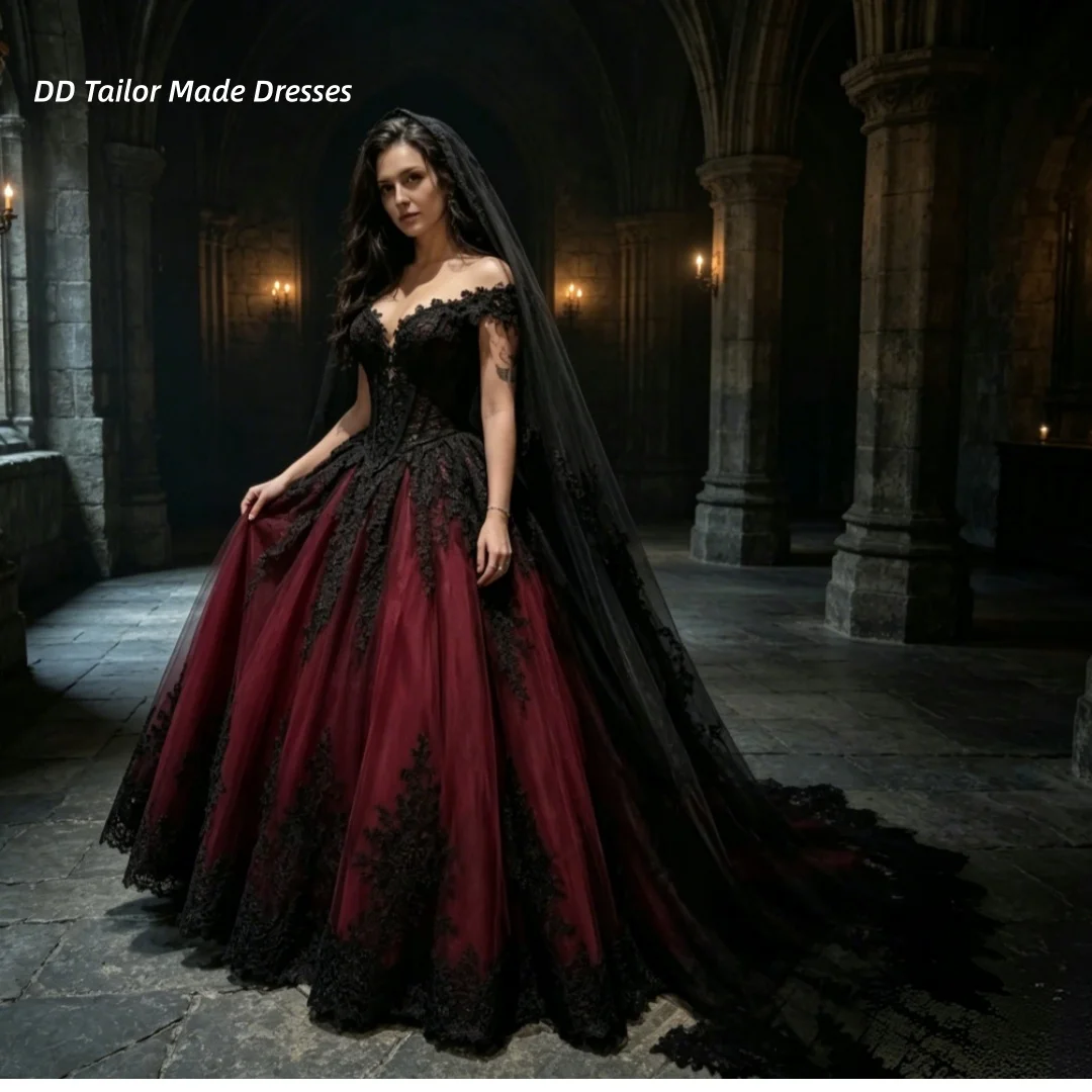 Burgundy Ombre Gothic Wedding Dress Off Shoulder Sweetheart Black Lace Appliques Tulle Long Train Vintage Bridal Gown Customized