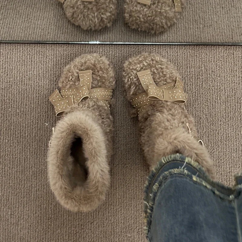 الفراء الشقق المرأة حذاء من الجلد الدافئة قصيرة أفخم الثلوج الأحذية موضة أحذية الشتاء 2025 أحذية قطنية الراحة غير رسمية Mujer De Botas #4
