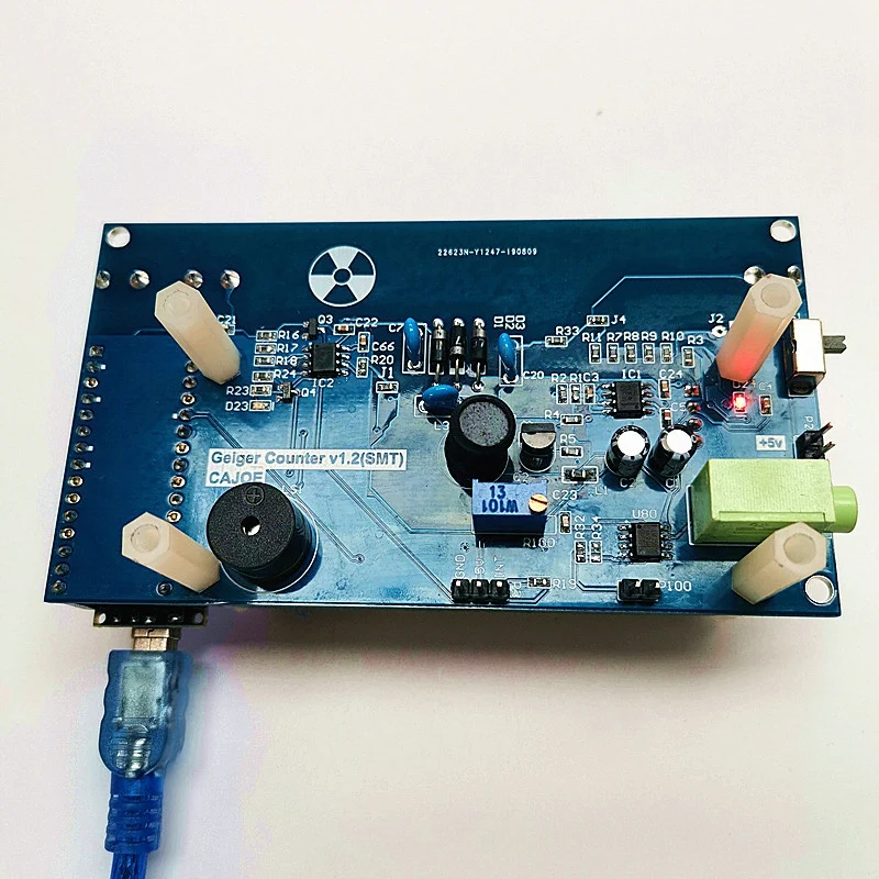 ABYC Geiger Counter Kit Module كاشف الإشعاع النووي مع عرض مقياس الجرعات الإشعاعية كاشف الإشعاع الكهرومغناطيسي