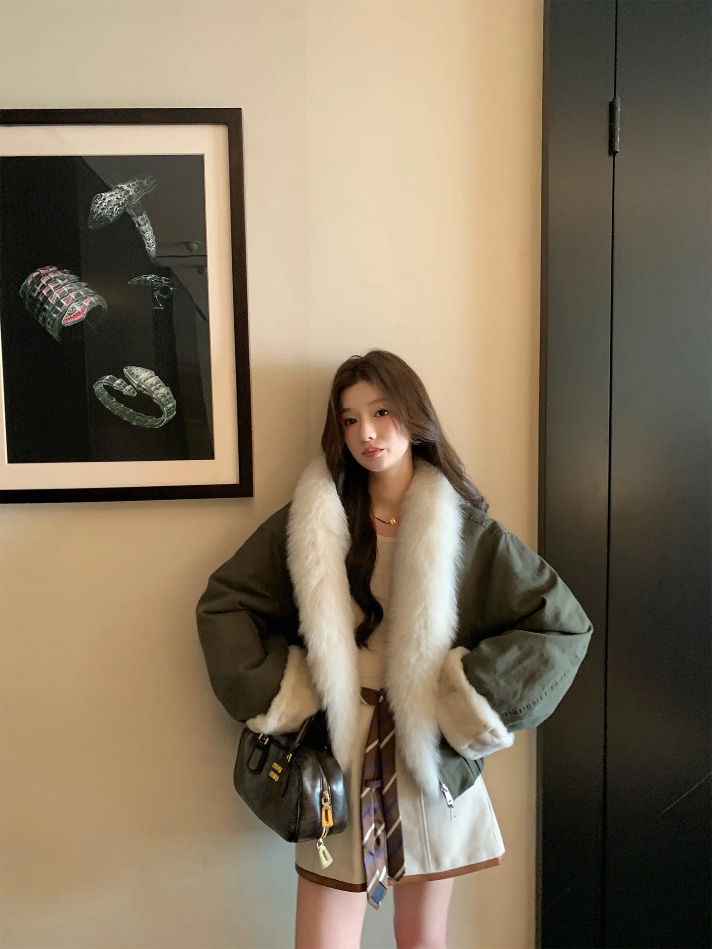 

Теплая зимняя шуба из кроличьего меха с большим меховым воротником, молодежная, уличный стиль, несъемный дизайн