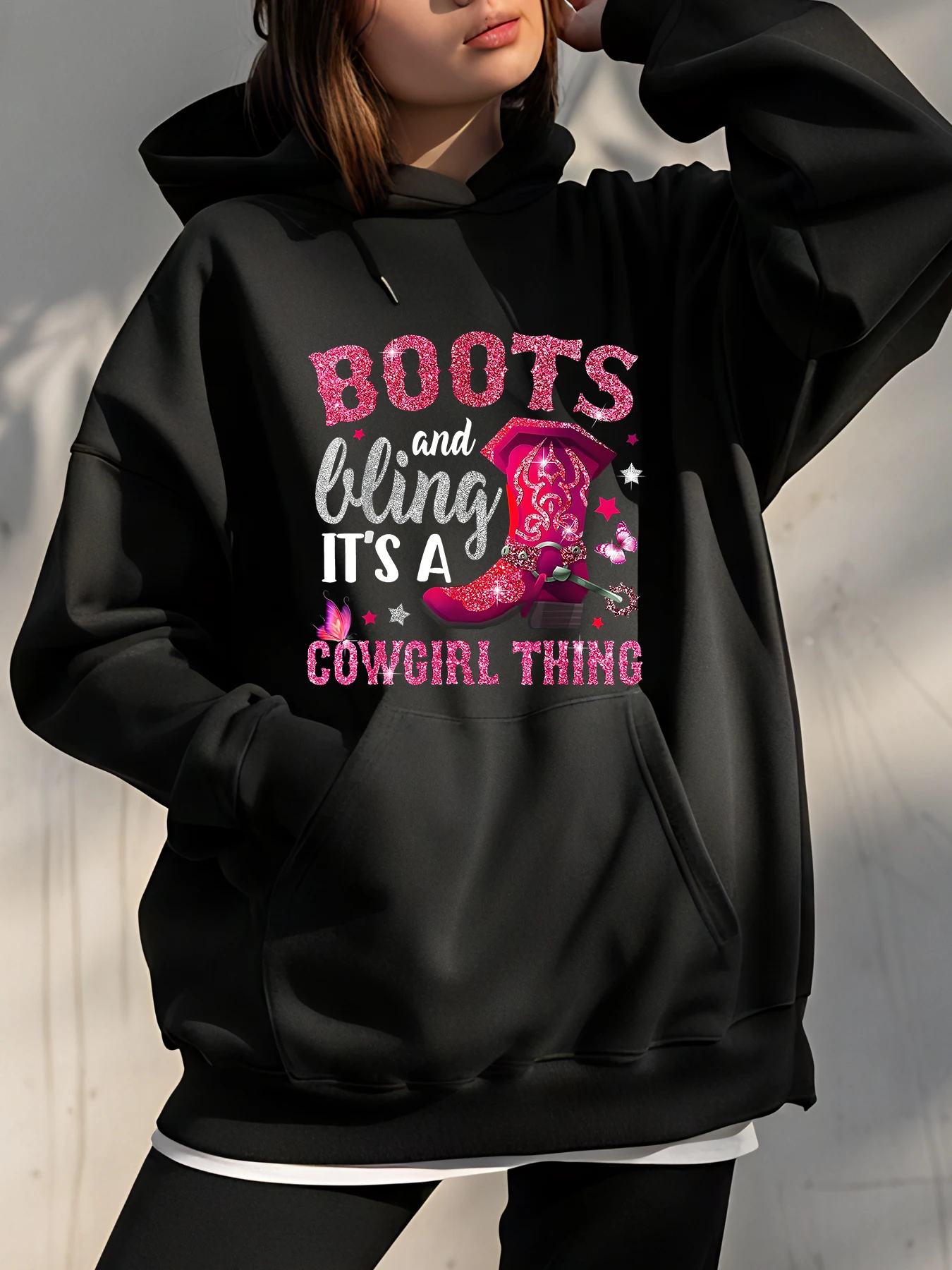 

【Cowgirl】Boots and Bling Print Hoodie Loose Fit Casual Style Pink Western Boot Graphic Women's Streetwear Outfit