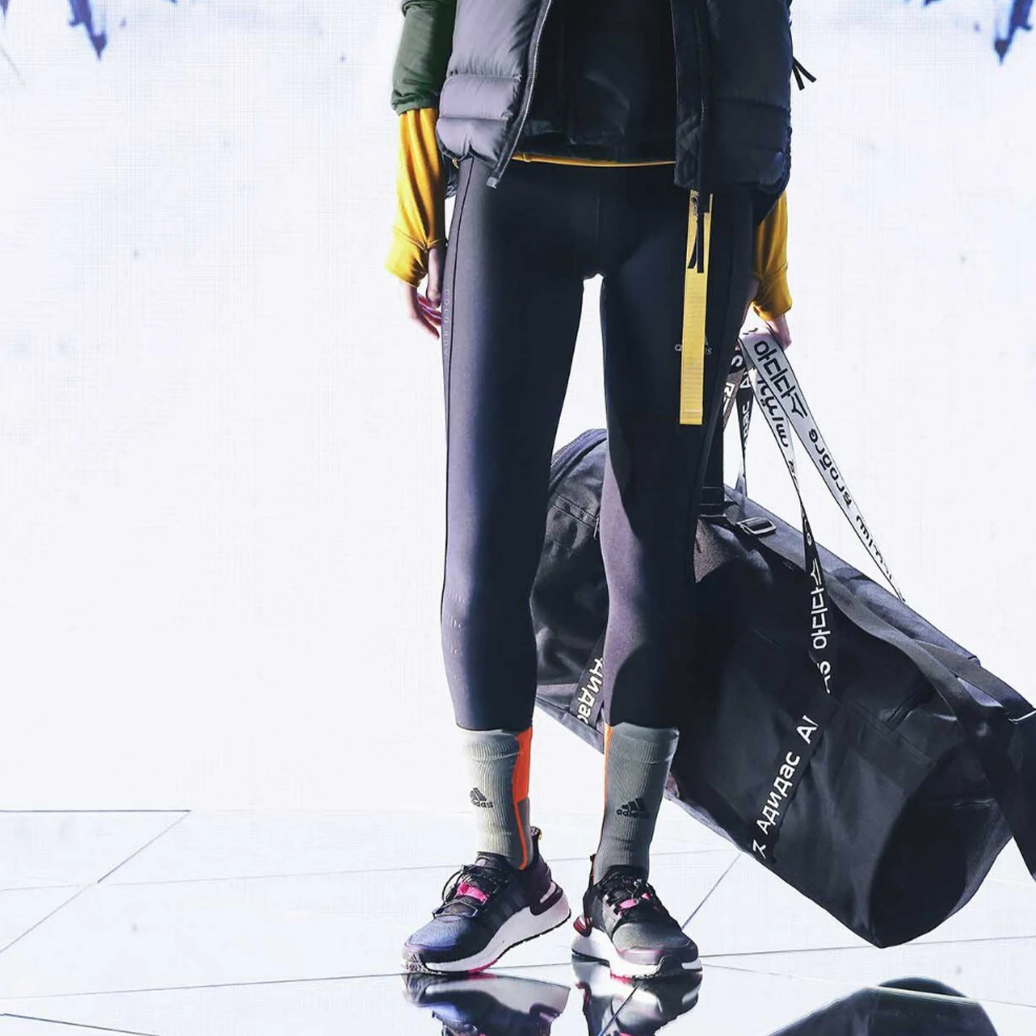 

Adidas Authentic Current Season Новые женские удобные и прочные спортивные брюки FT7022