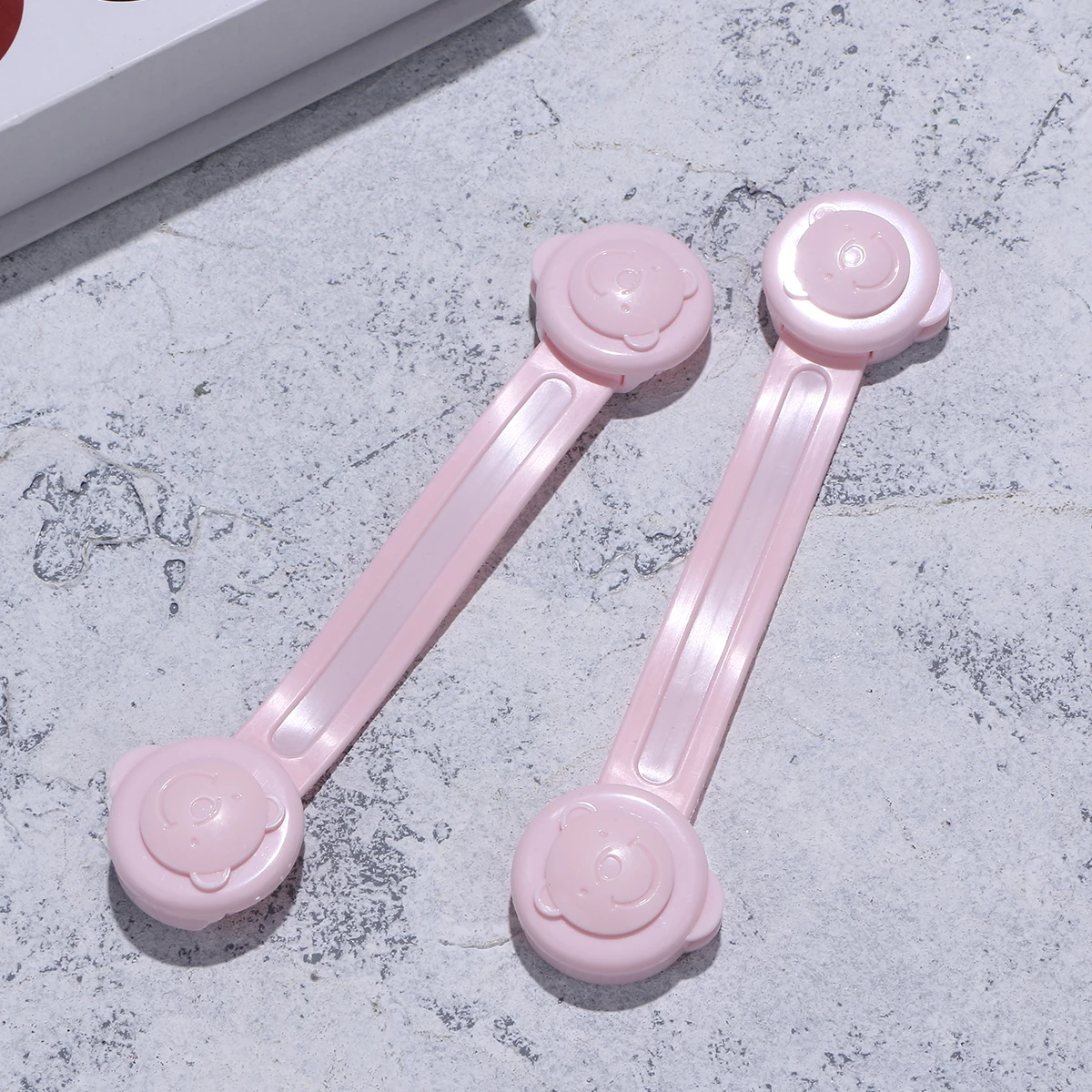 

2Pcs Child Safety Locks Pink Bear Shape ABS Material Secure Drawer Cabinet Locks Baby Proof Protective Lock for Home Safety