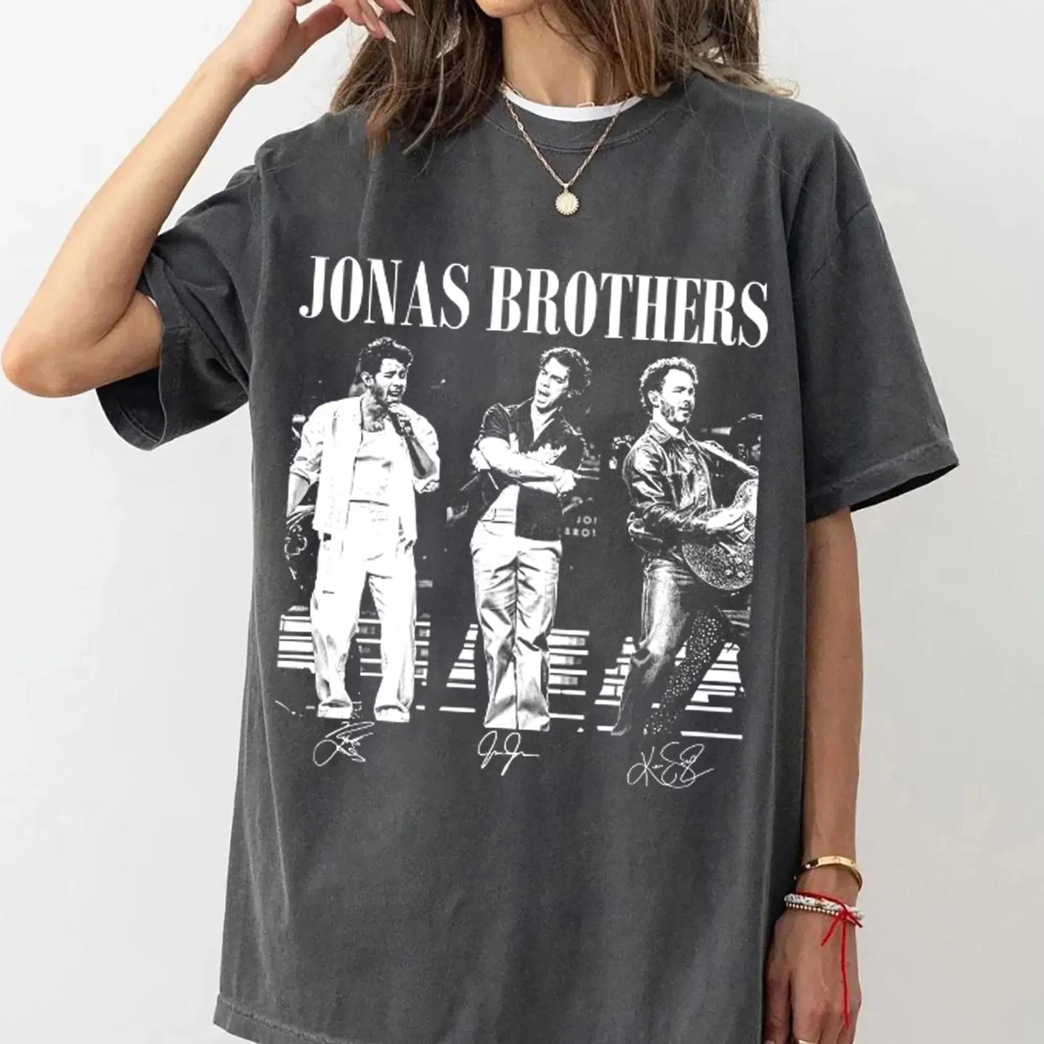 

Винтажная рубашка Jonas Brothers Футболка Jonas Brother Merch Jonas Brothers Tour Футболка Jonas Ретро Свитер 90-х Футболка унисекс Jonas Brother