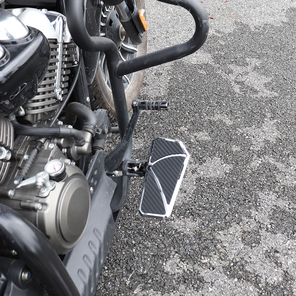 Motorcycle Front Widened Footrest Pedal Enlarged Footrest Foot Pedals Front and rear pedals FOR Benda Rock 250 250CVT 300 707