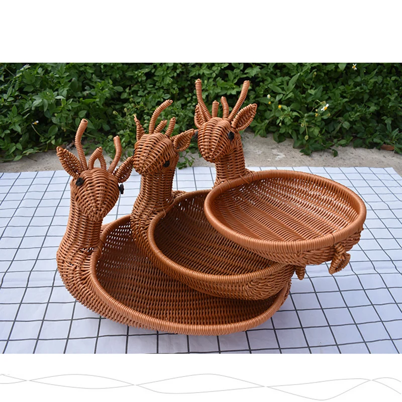 Handwoven Rattan Wicker Basket Fruit Tea Snack Bread Basket Cute Animal Picnic Cosmetic Storage Box Kitchen Household Supplies