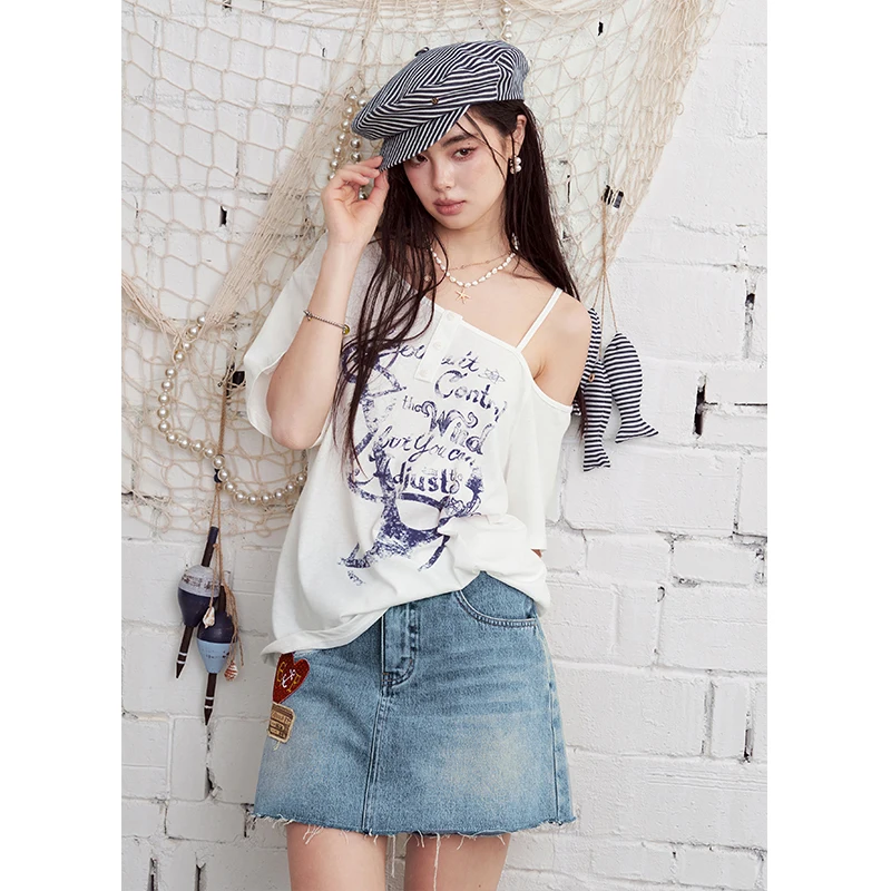 ELFSACK Vintage Washed Denim Skirt, High-Waisted Frayed Hem Jean Skirt with Patches & Leather Label