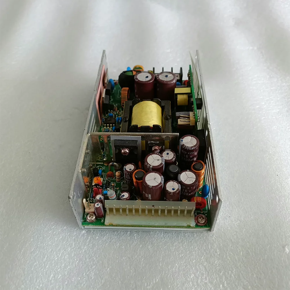 Przemysłowy zasilacz MPD-810H