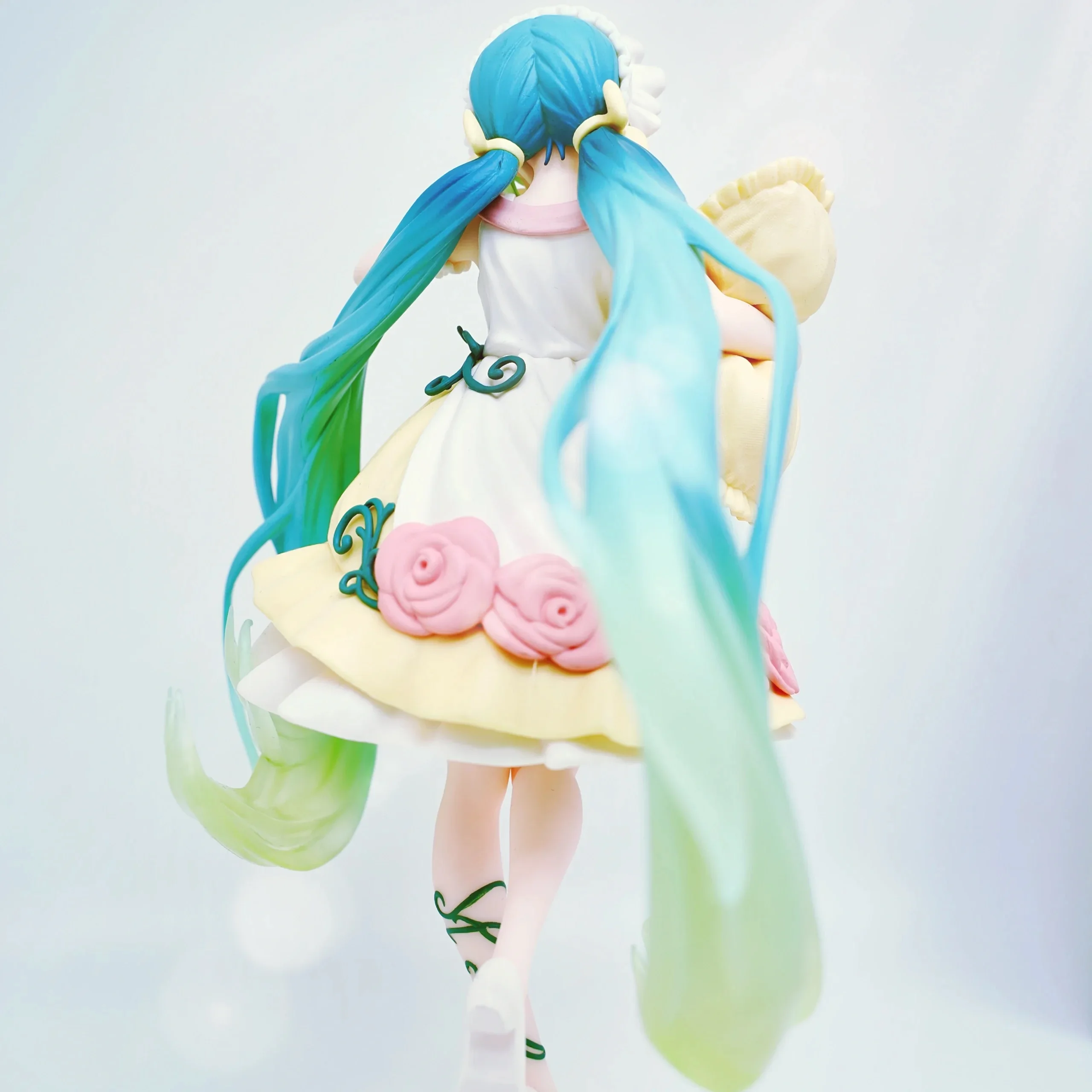 In magazzino originale Hatsune Miku Action Figure 20Cm Anime Kawaii Sleeping Beauty Hatsune Doll Model giocattoli da collezione ornamenti