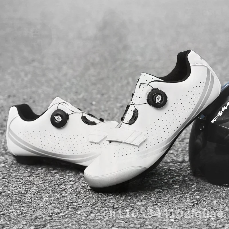 

Unisex Road And Mountain Cycling Shoes Lockable Rotation Buckle Design Support Function White Black Blue Gray Sizes 36-48