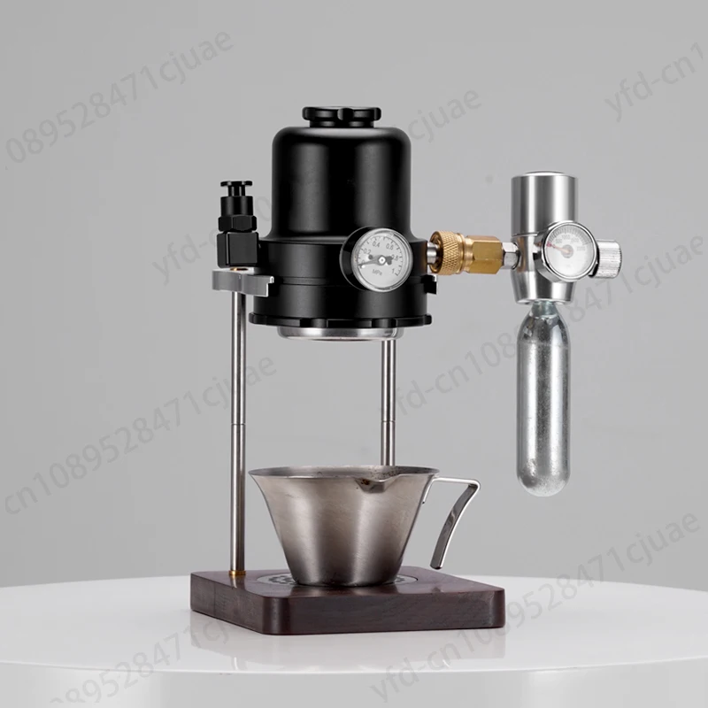 Outdoor camping pneumatic coffee machine household small portable extraction stabilized espresso machine