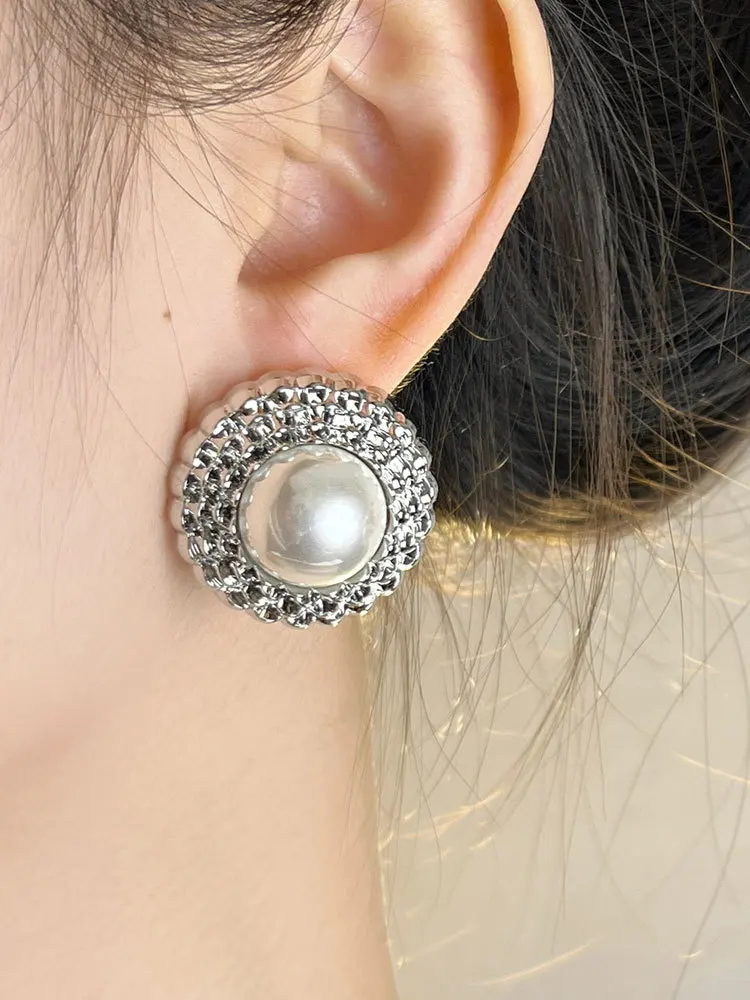Vintage Gold Plated Black Geometric Metal Round Stud Earrings for Women Girls Simple Personality Trendy Jewelry Gifts