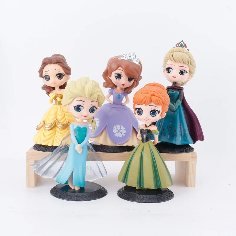 Cartoon Princess Anime Peripheral Action Figures Dolls Elsa Anna Hua Mulan Sophia Bake Cake Miniature Ornament Accessories Toys