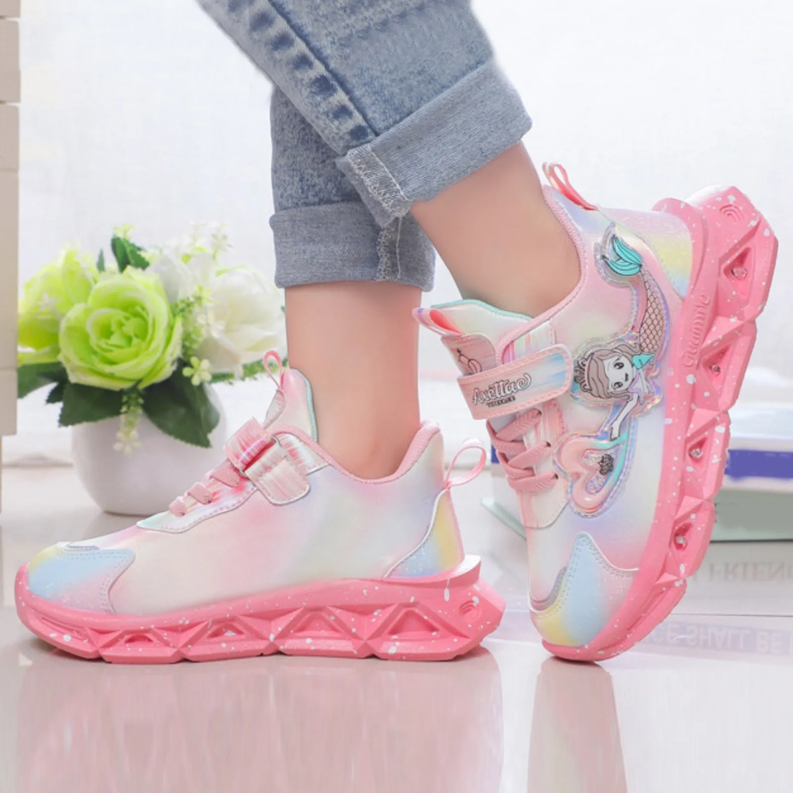 Kids Girls LED Sneakers Frozen Elsa Mermaid Princess Print Casual Shoes Children Lighted Non-slip Pink Purple Thick Sole Sneaker