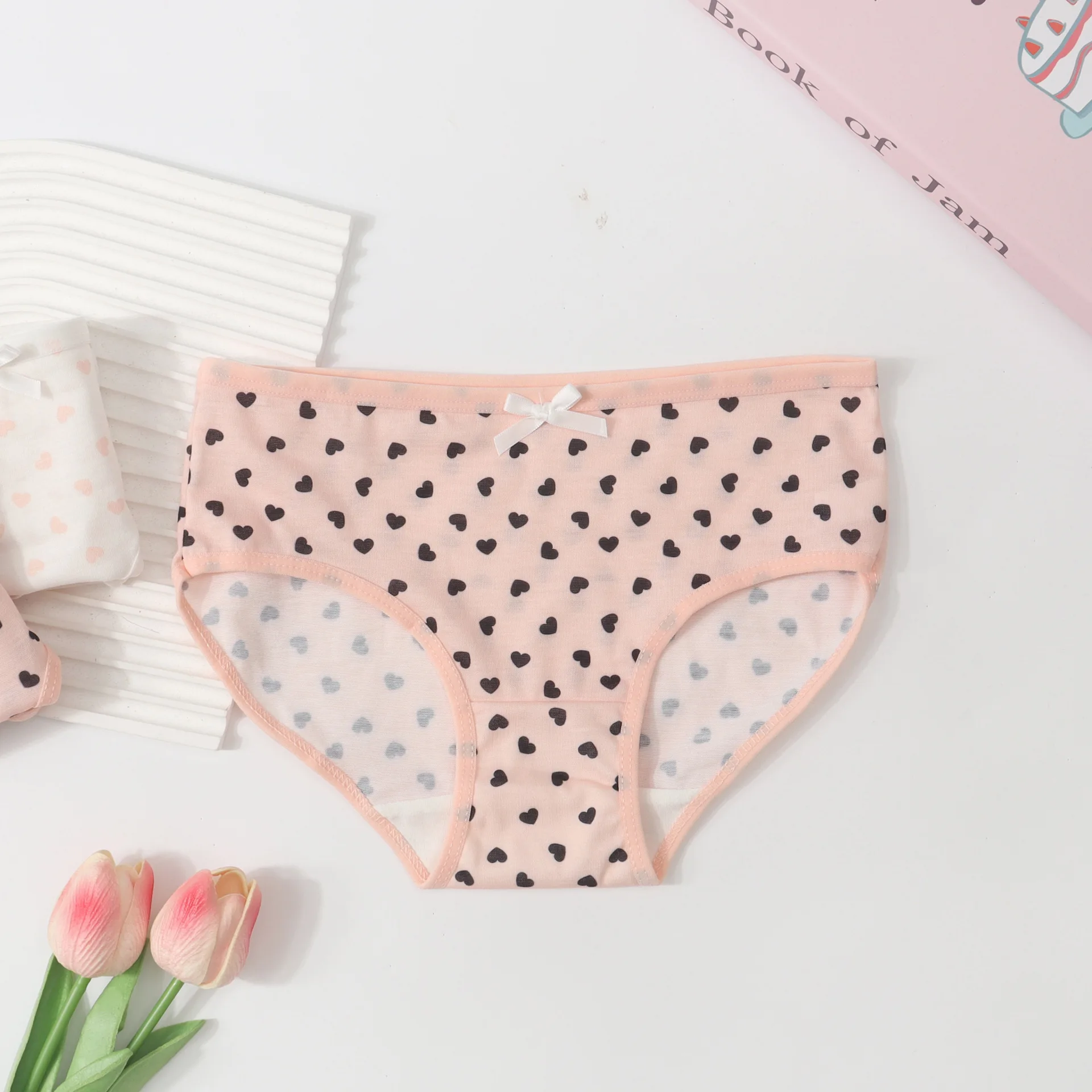 Girls' Triangular Underpants Printed Girl's Shorts Breathable and Lightweight Underpants Sweet Comfortable and Soft Underpants