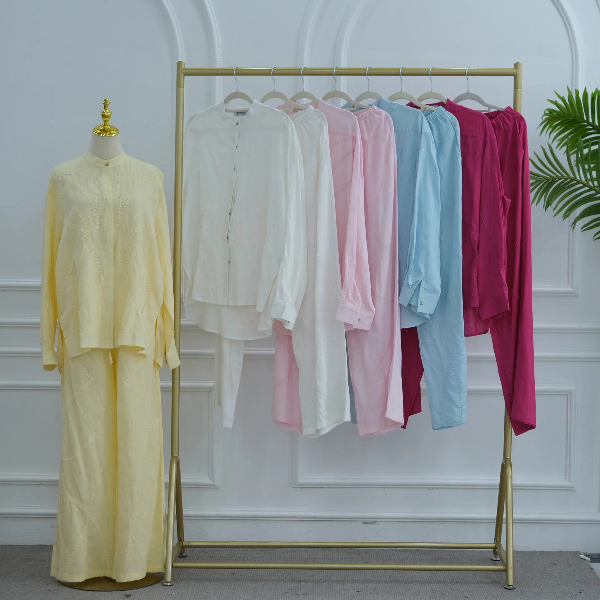 Muslimische Sets für Frauen, b – Embroidery Abaya Bewertung und Preis