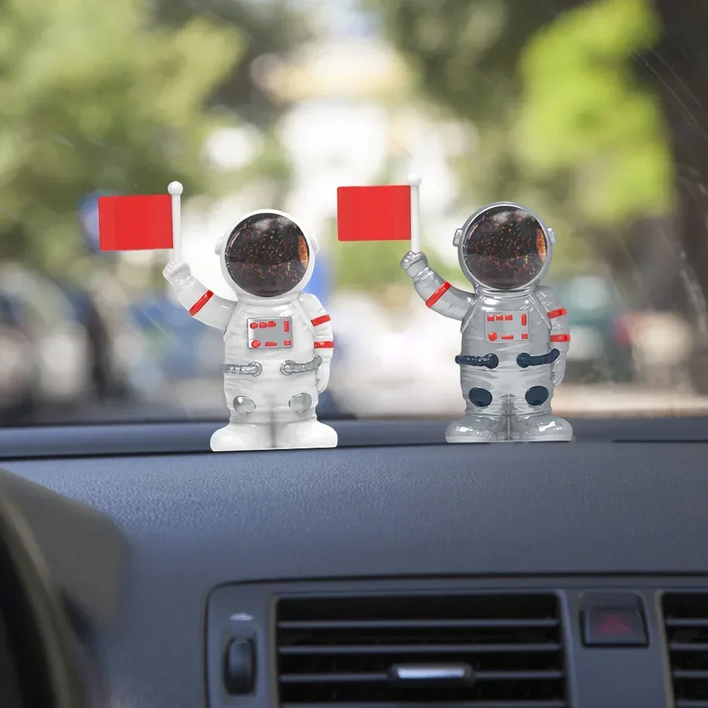 Solar Powered Cartoon Astronaut Shape Doll Car Ornament Swing Arm Animated Doll Automobile Dashboard Decoration Car Accessories