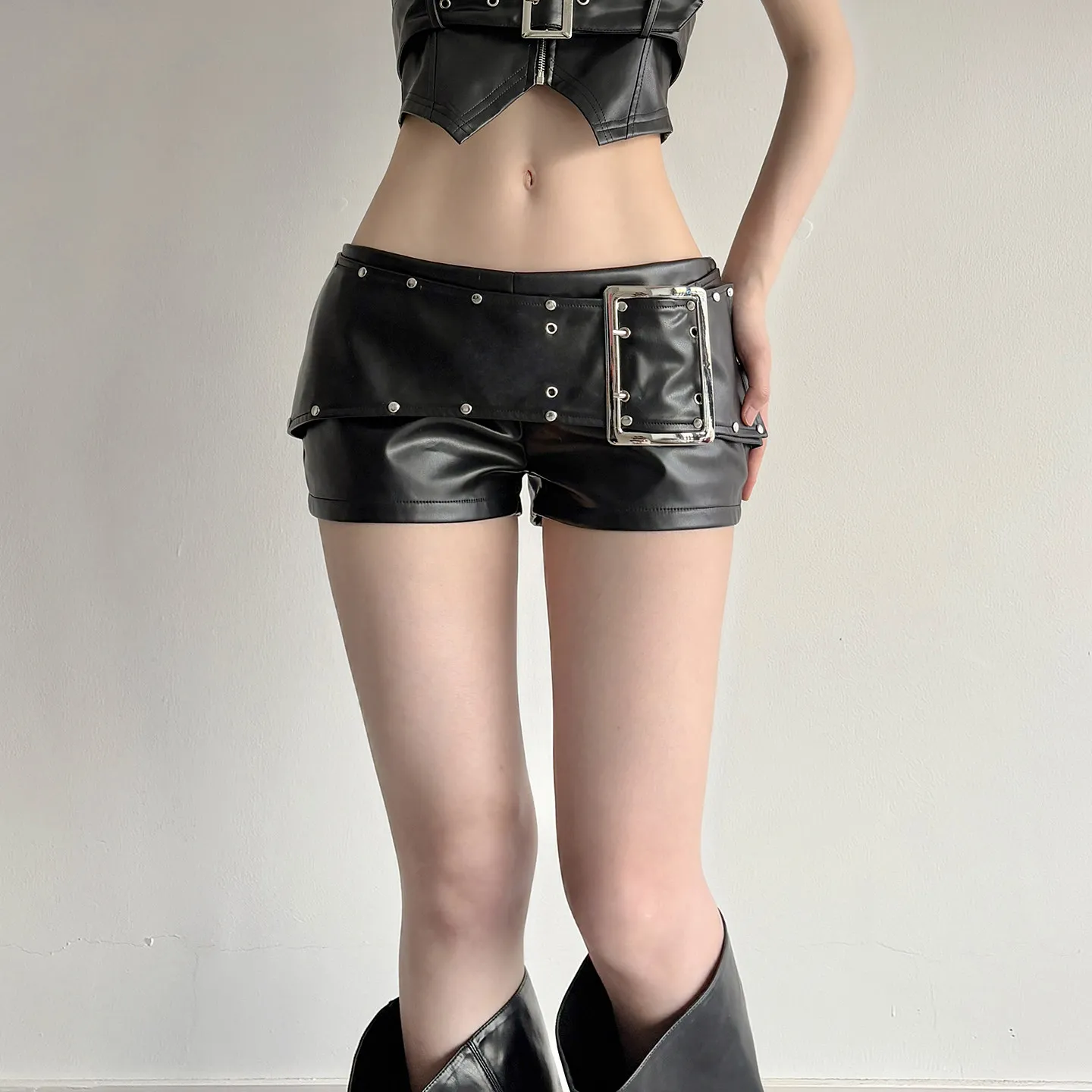 Women Black Gothic Emo Y2K Mini Shorts Sexy Wide Belt Leather Short Pants Low Waist Bodycon Shorts Micro Boot Short Summer 2026
