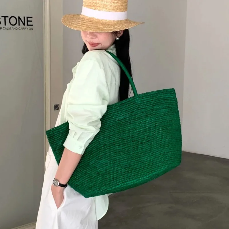 

Handmade Straw Tote Bag Women 2026 Trend Large Capacity Minimalist Woven Beach Bag New Summer Vacation Lightweight Shoulder Bag